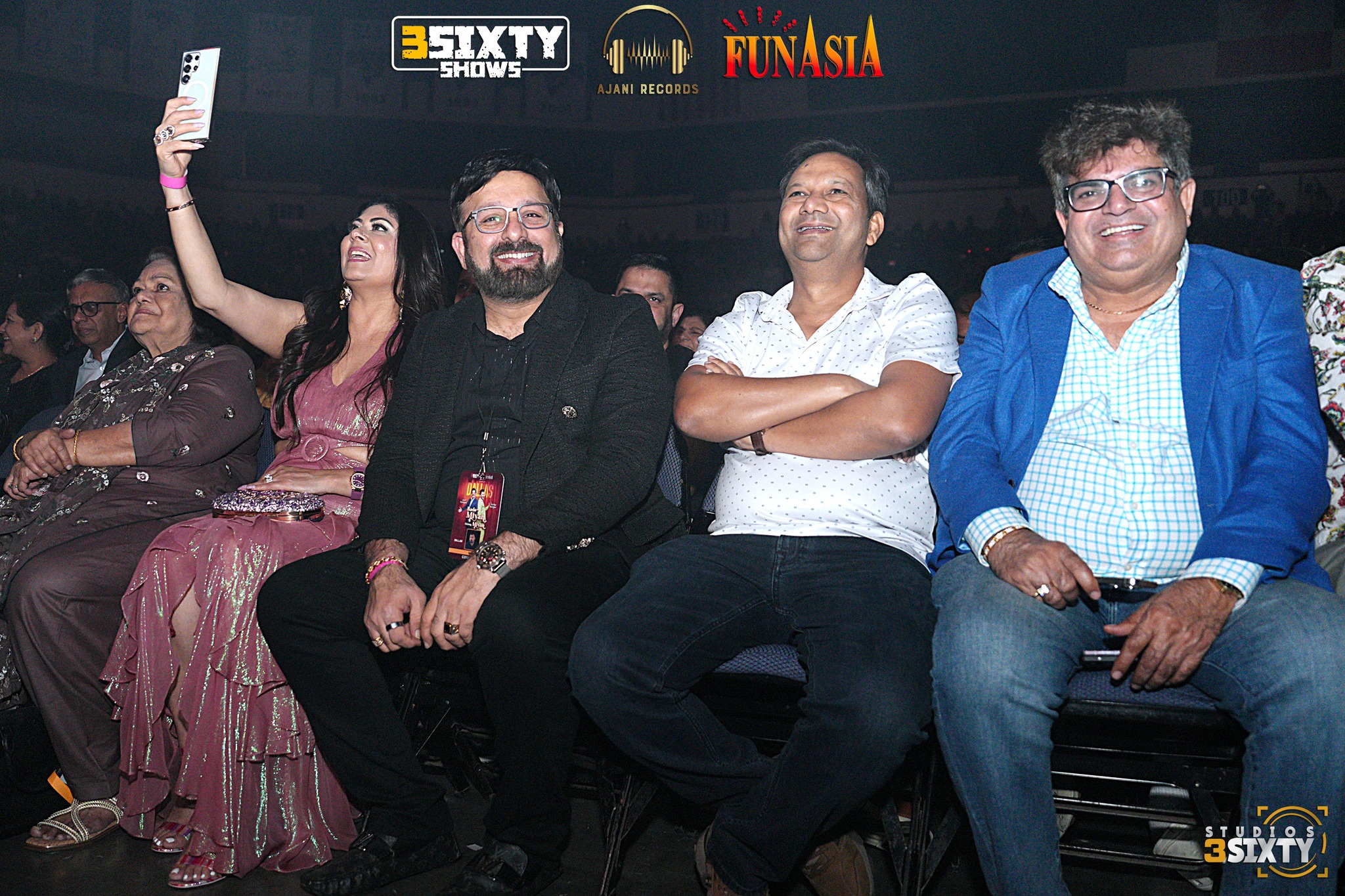 Udit Narayan & Aditya Narayan Live in Dallas 2024 photo 6