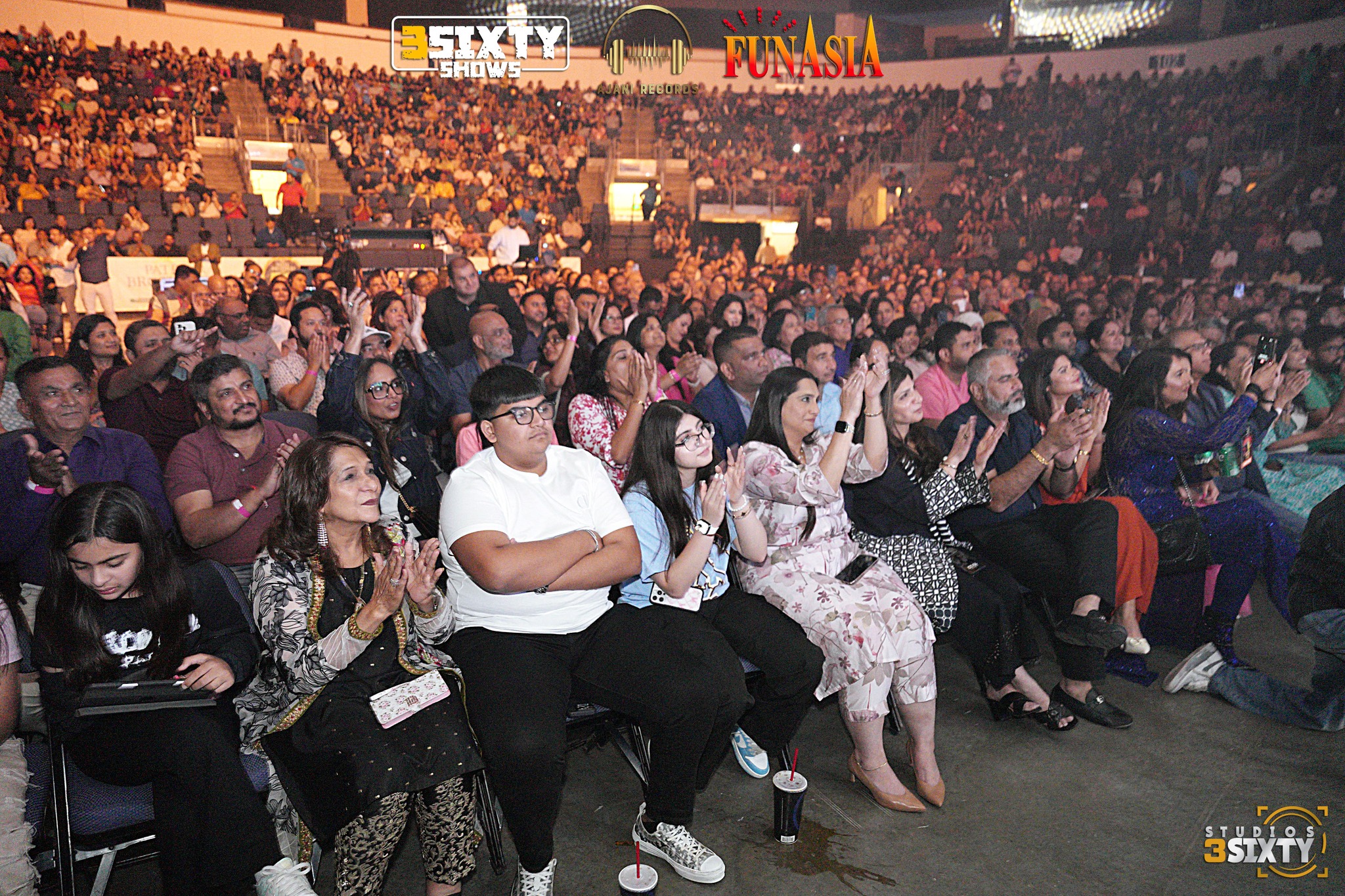 Udit Narayan & Aditya Narayan Live in Dallas 2024 photo 8