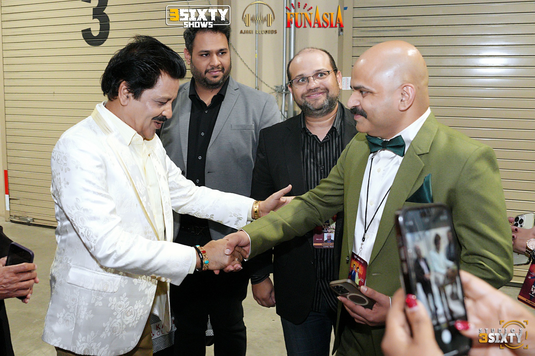 Udit Narayan & Aditya Narayan Live in Dallas 2024 photo 13