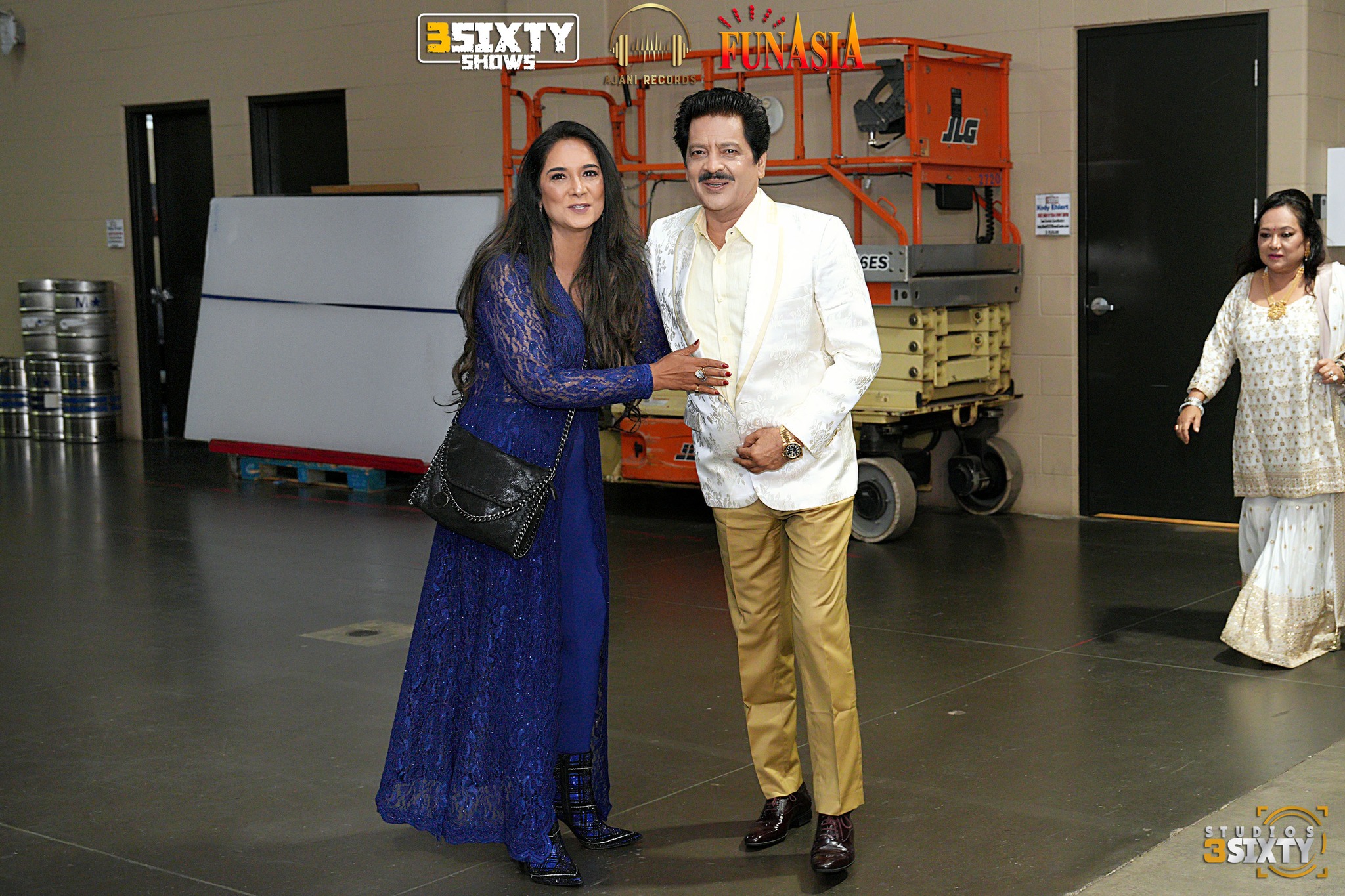Udit Narayan & Aditya Narayan Live in Dallas 2024 photo 44
