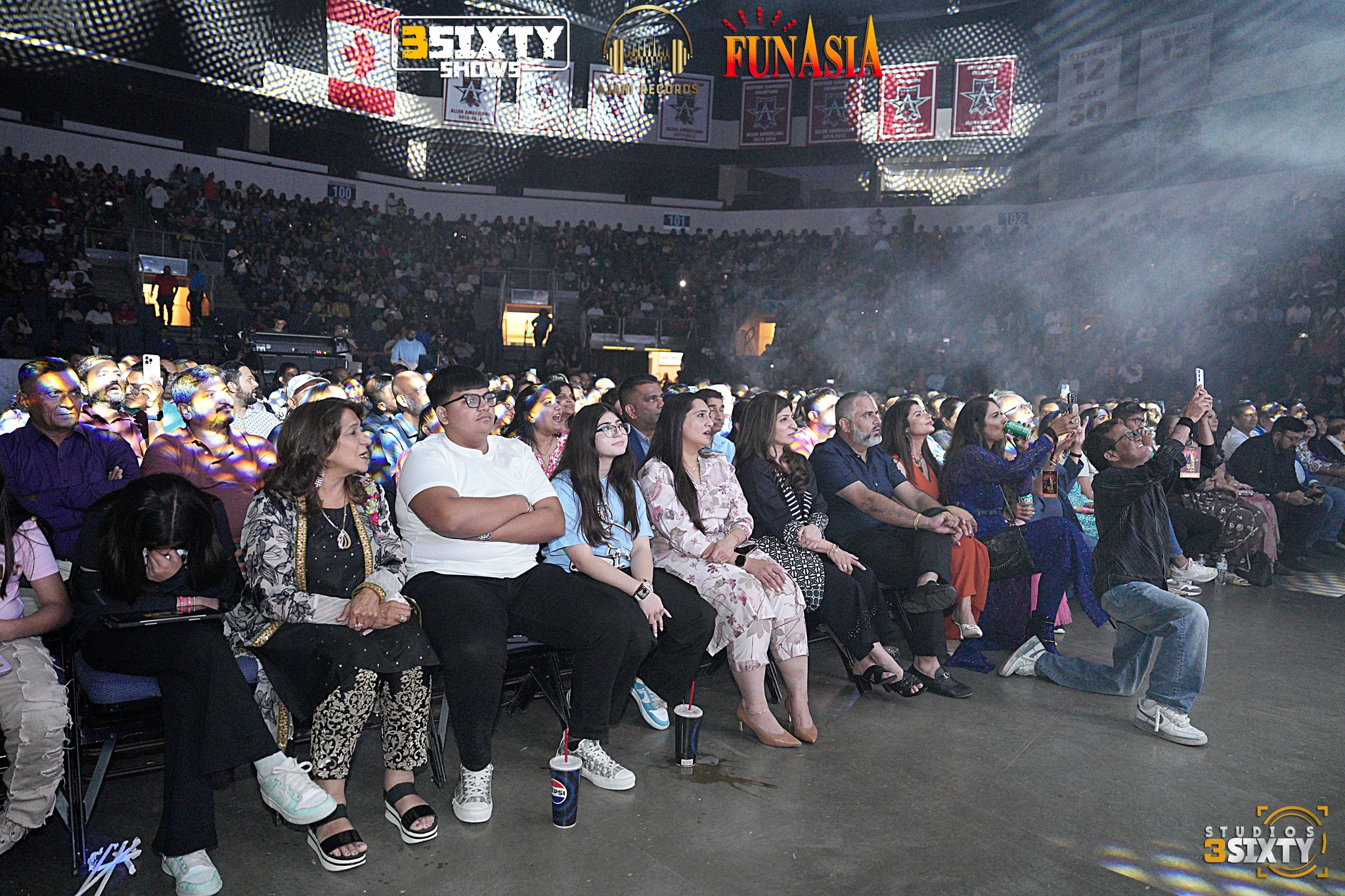 Udit Narayan & Aditya Narayan Live in Dallas 2024 photo 81