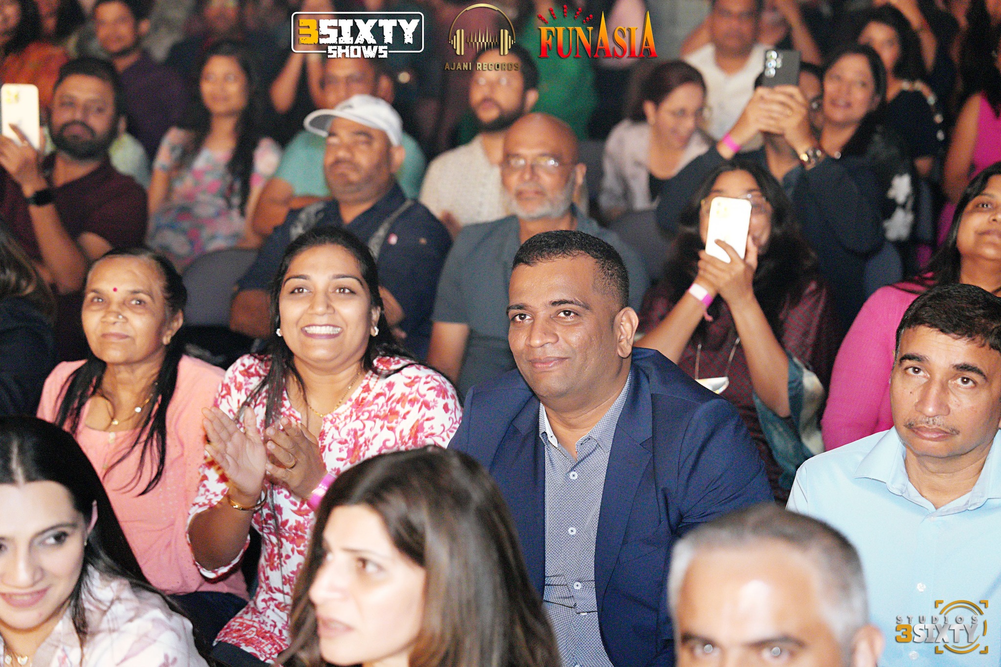 Udit Narayan & Aditya Narayan Live in Dallas 2024 photo 93