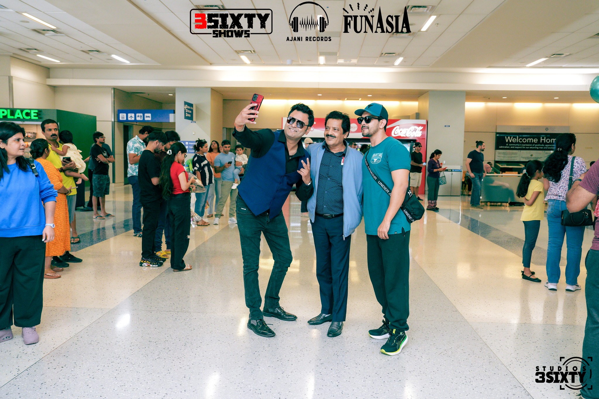 Udit Narayan & Aditya Narayan