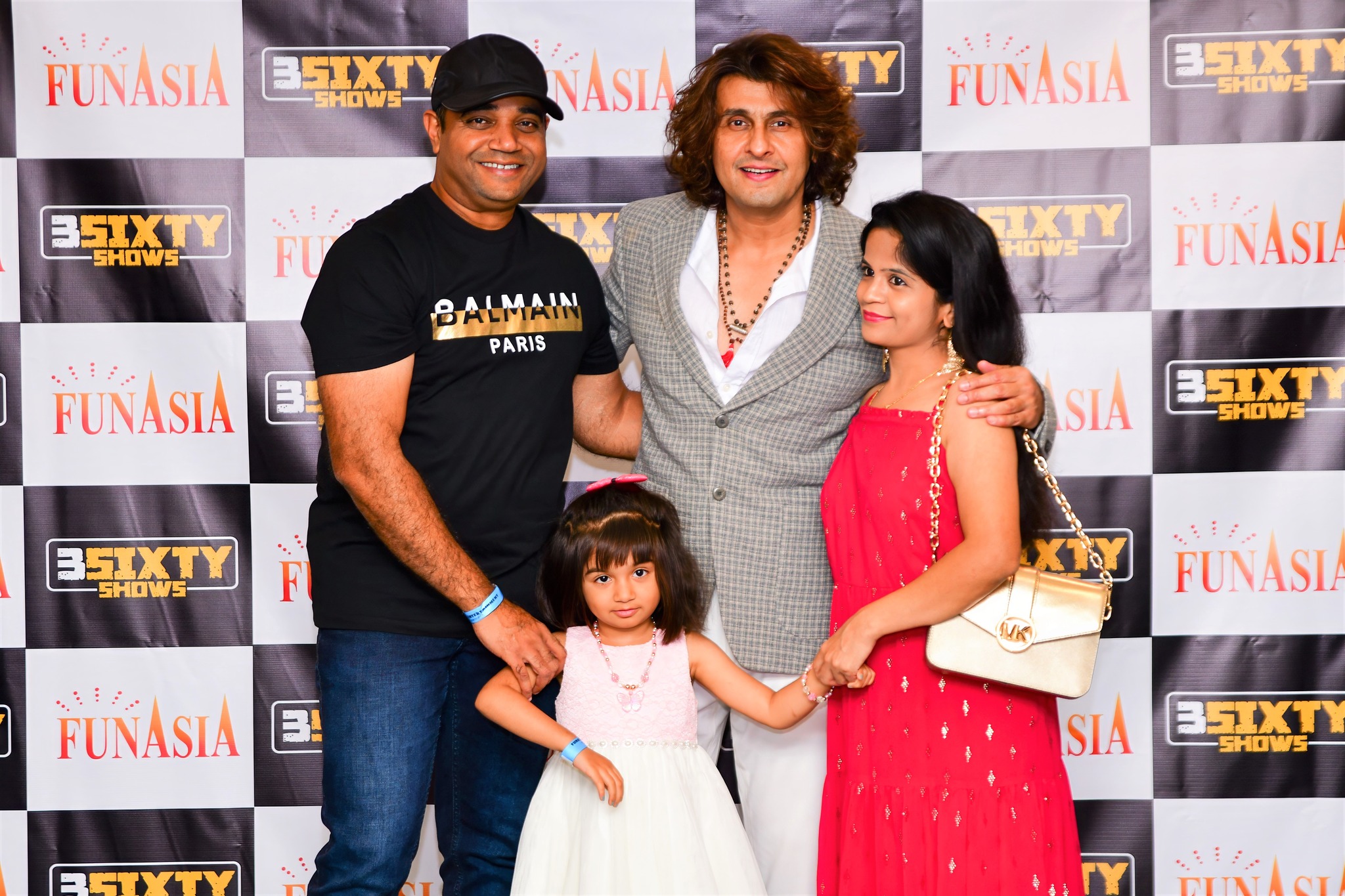 Sonu Nigam 2023 Meet & Greet Pics