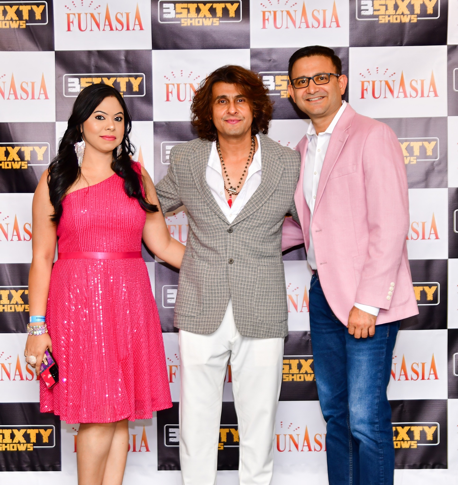 Sonu Nigam 2023 Meet & Greet Pics