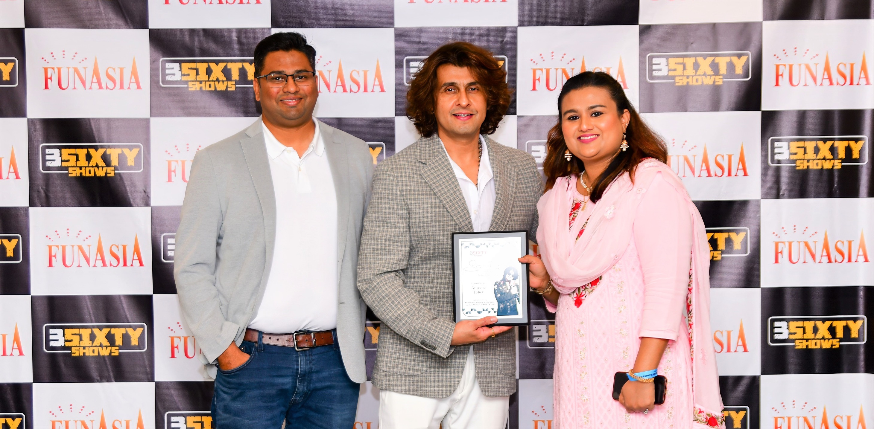 Sonu Nigam 2023 Meet & Greet Pics