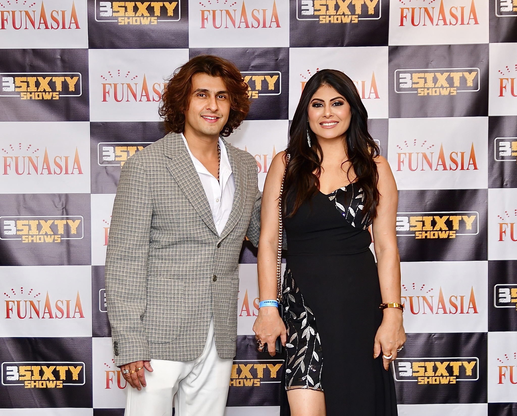Sonu Nigam 2023 Meet & Greet Pics