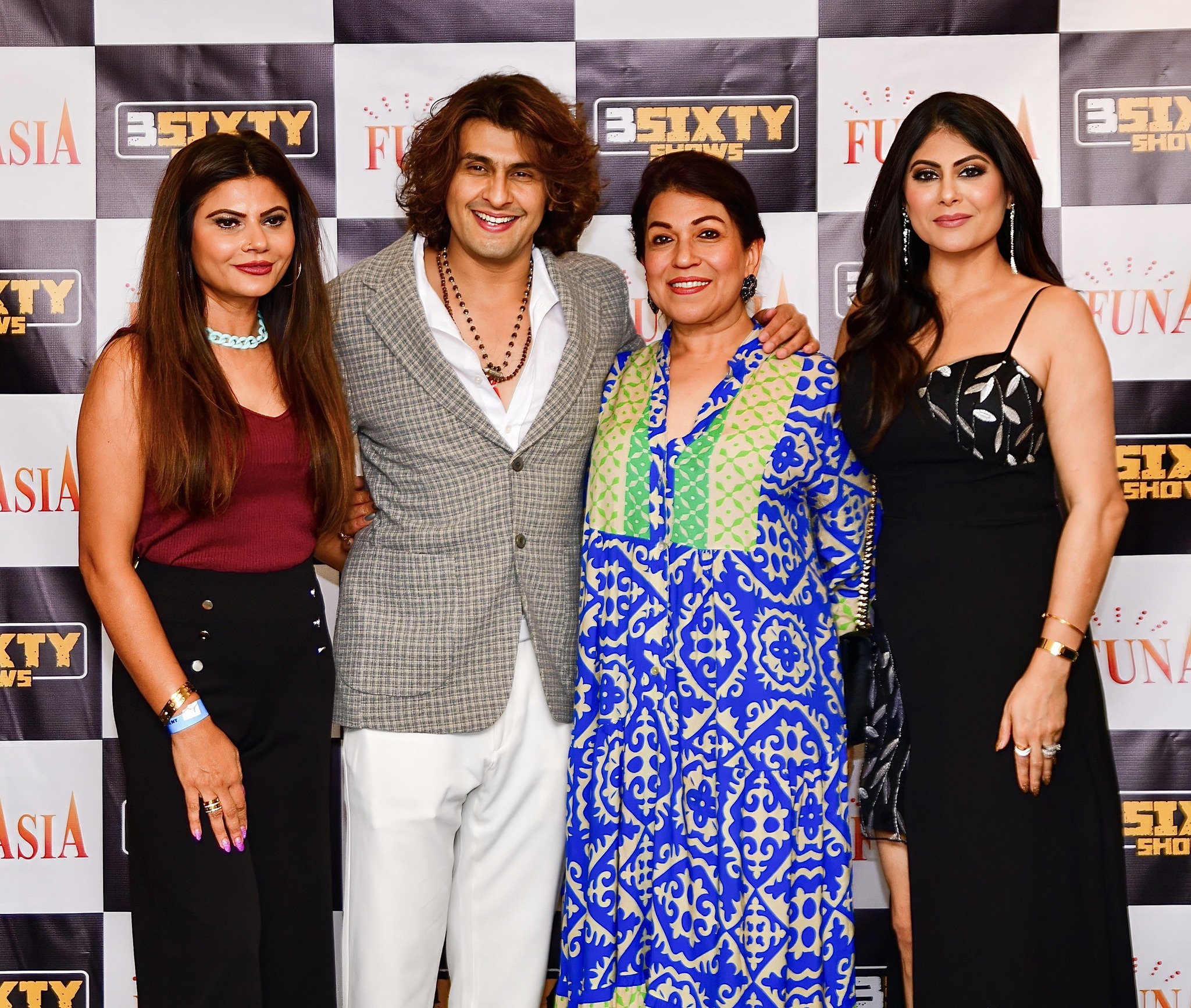 Sonu Nigam 2023 Meet & Greet Pics