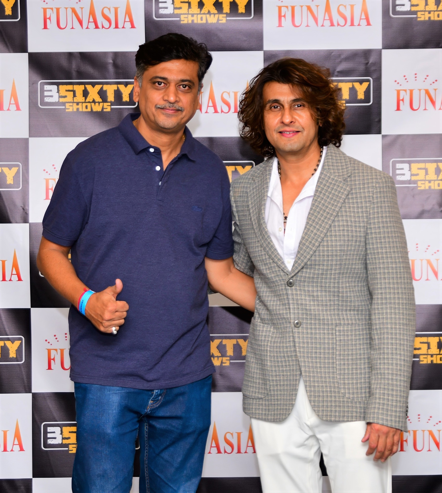 Sonu Nigam 2023 Meet & Greet Pics