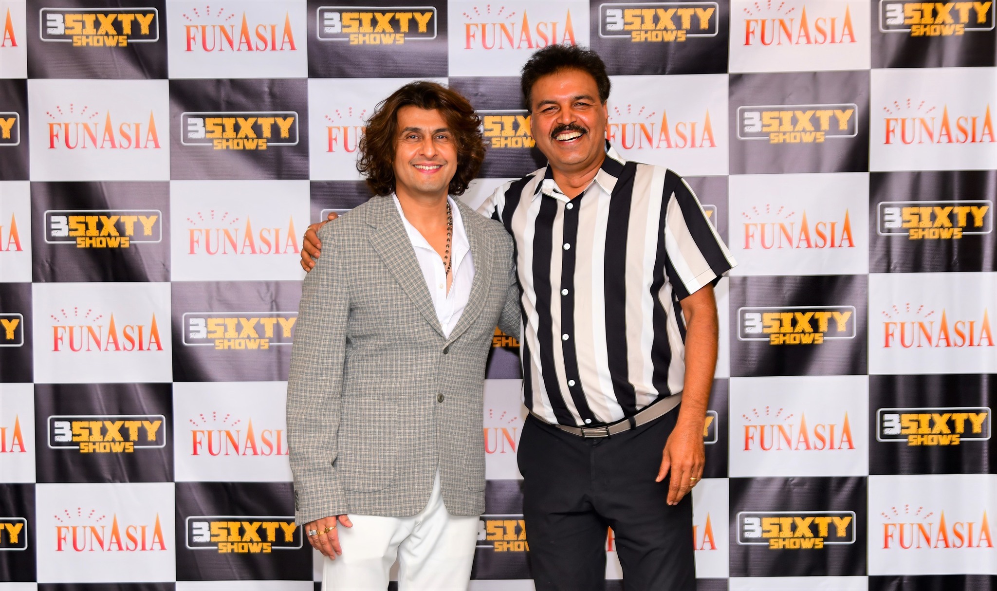 Sonu Nigam 2023 Meet & Greet Pics