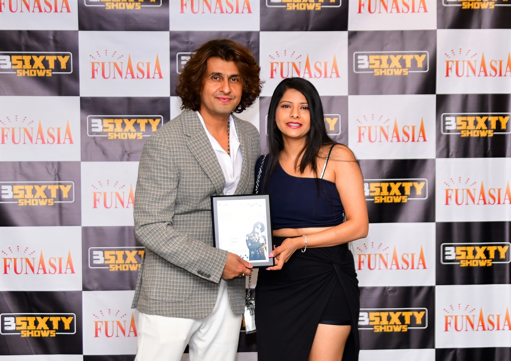 Sonu Nigam 2023 Meet & Greet Pics