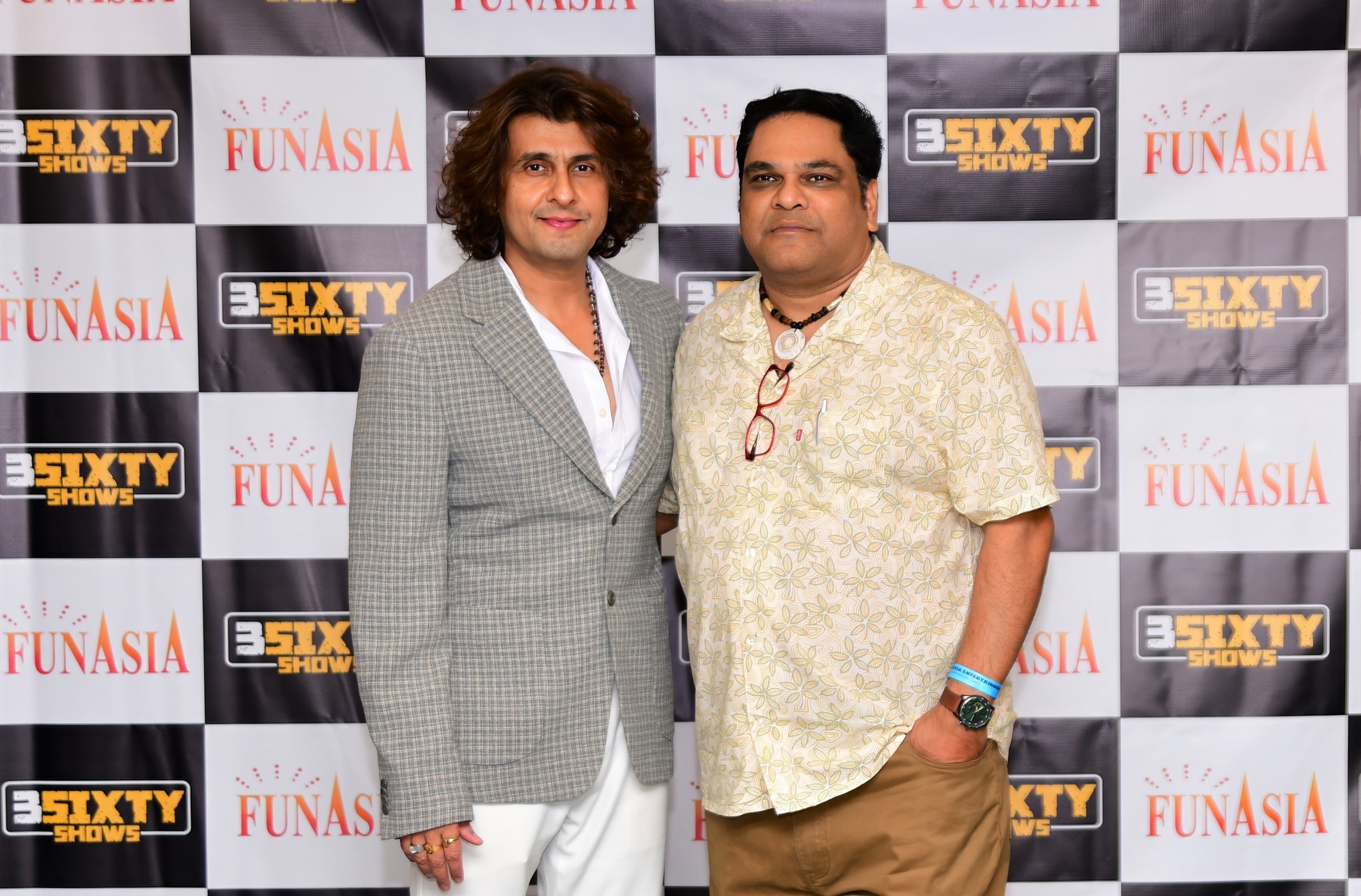Sonu Nigam 2023 Meet & Greet Pics