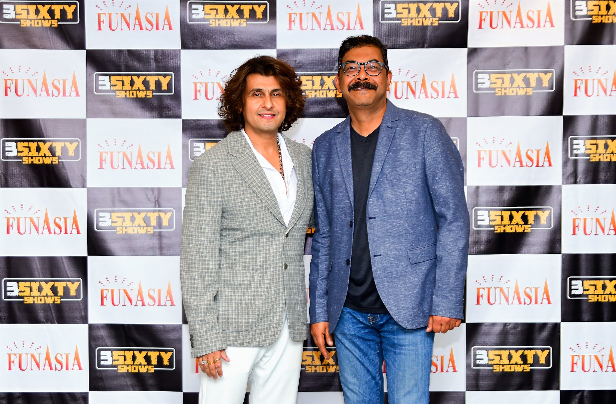 Sonu Nigam 2023 Meet & Greet Pics