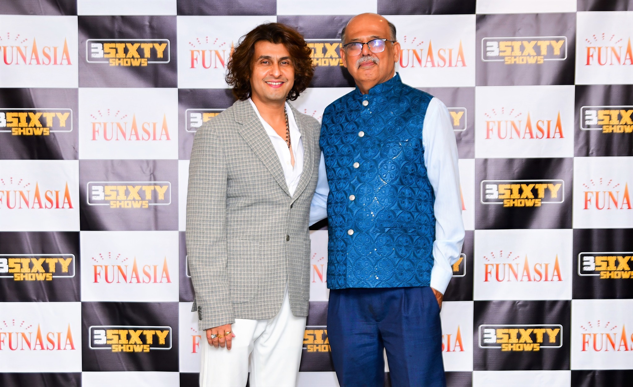 Sonu Nigam 2023 Meet & Greet Pics