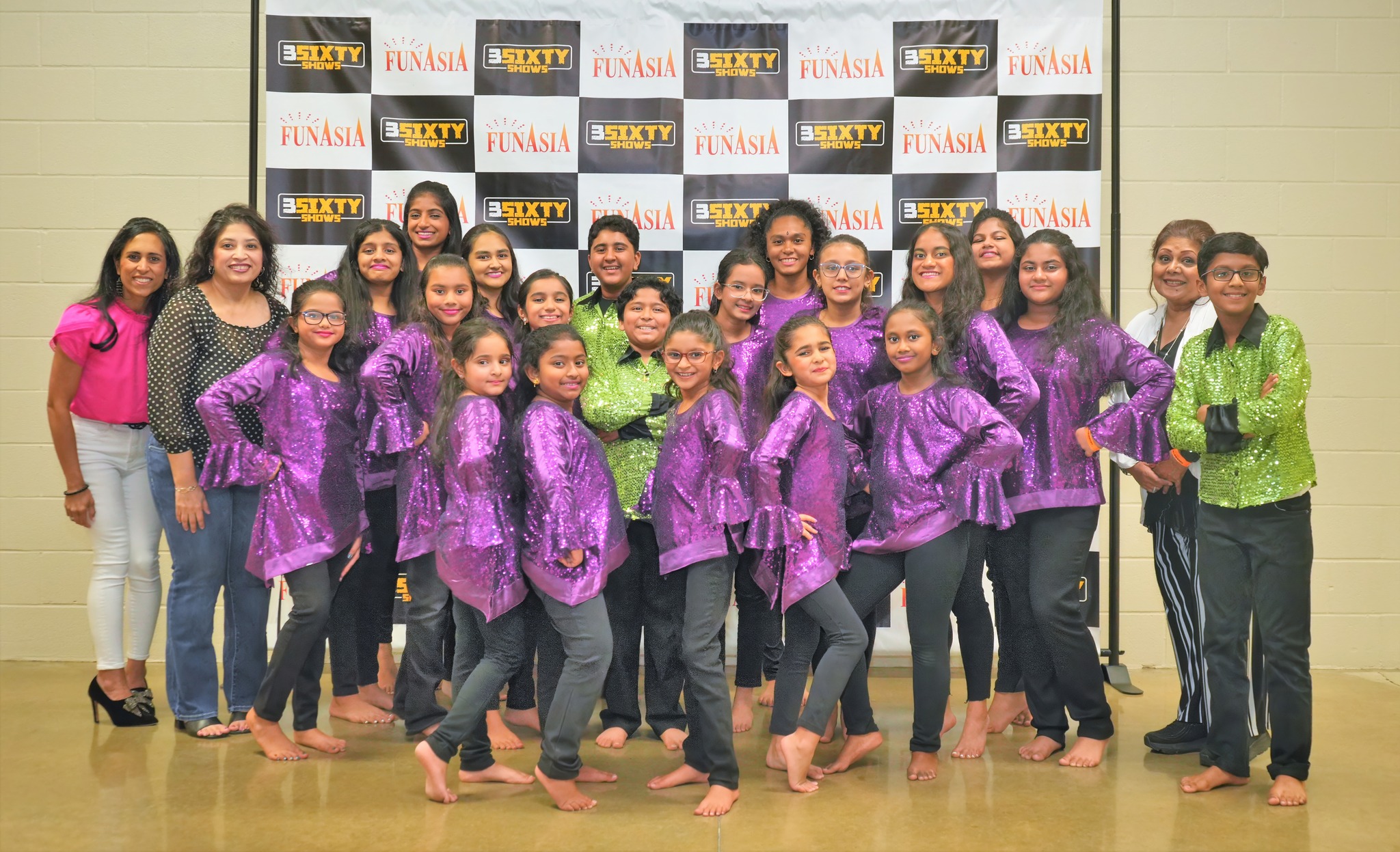 Sonu Nigam 2023 Meet & Greet Pics