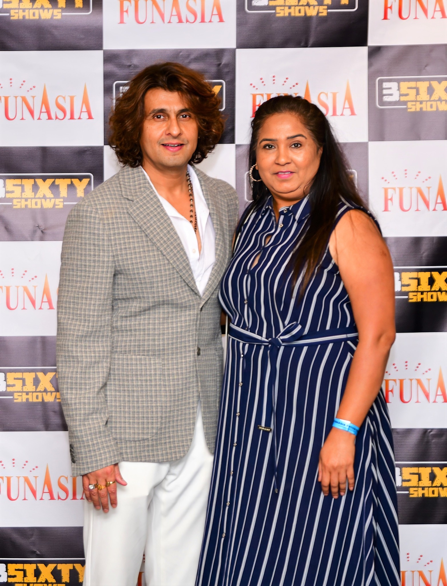 Sonu Nigam 2023 Meet & Greet Pics