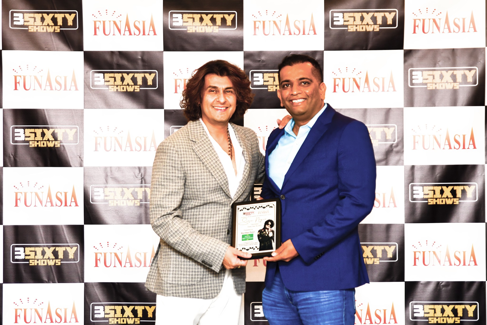 Sonu Nigam 2023 Meet & Greet Pics