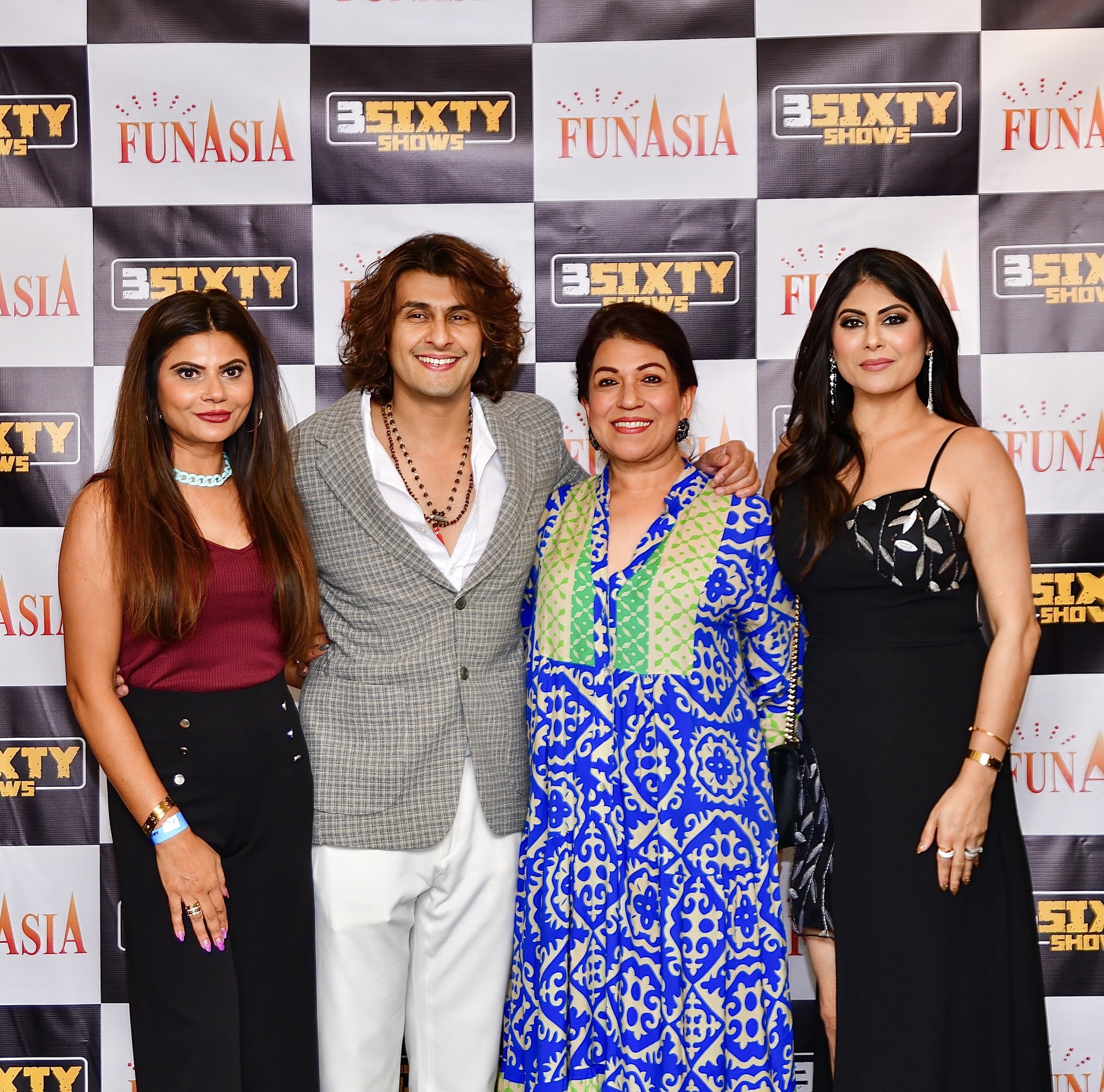 Sonu Nigam 2023 Meet & Greet Pics