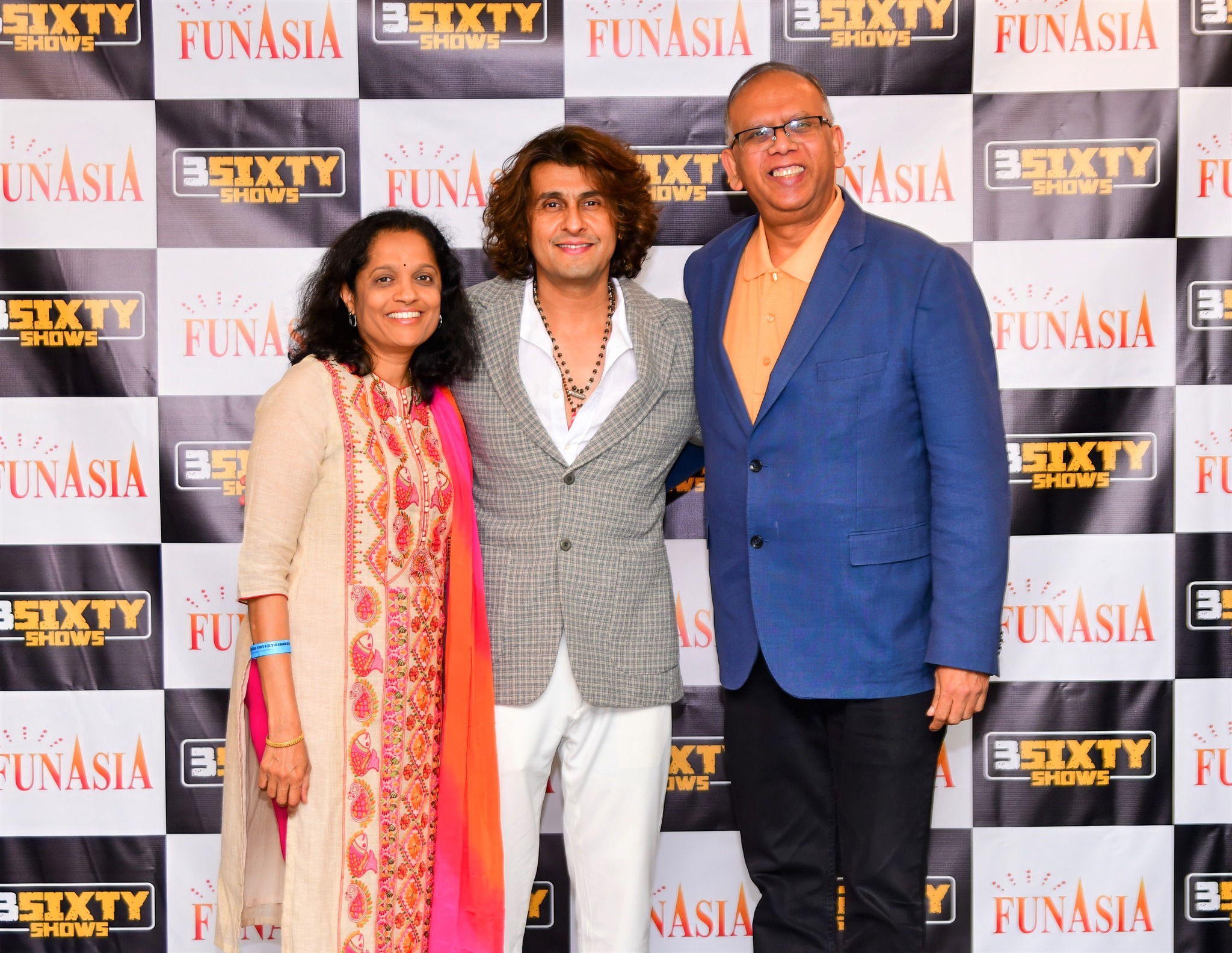 Sonu Nigam 2023 Meet & Greet Pics