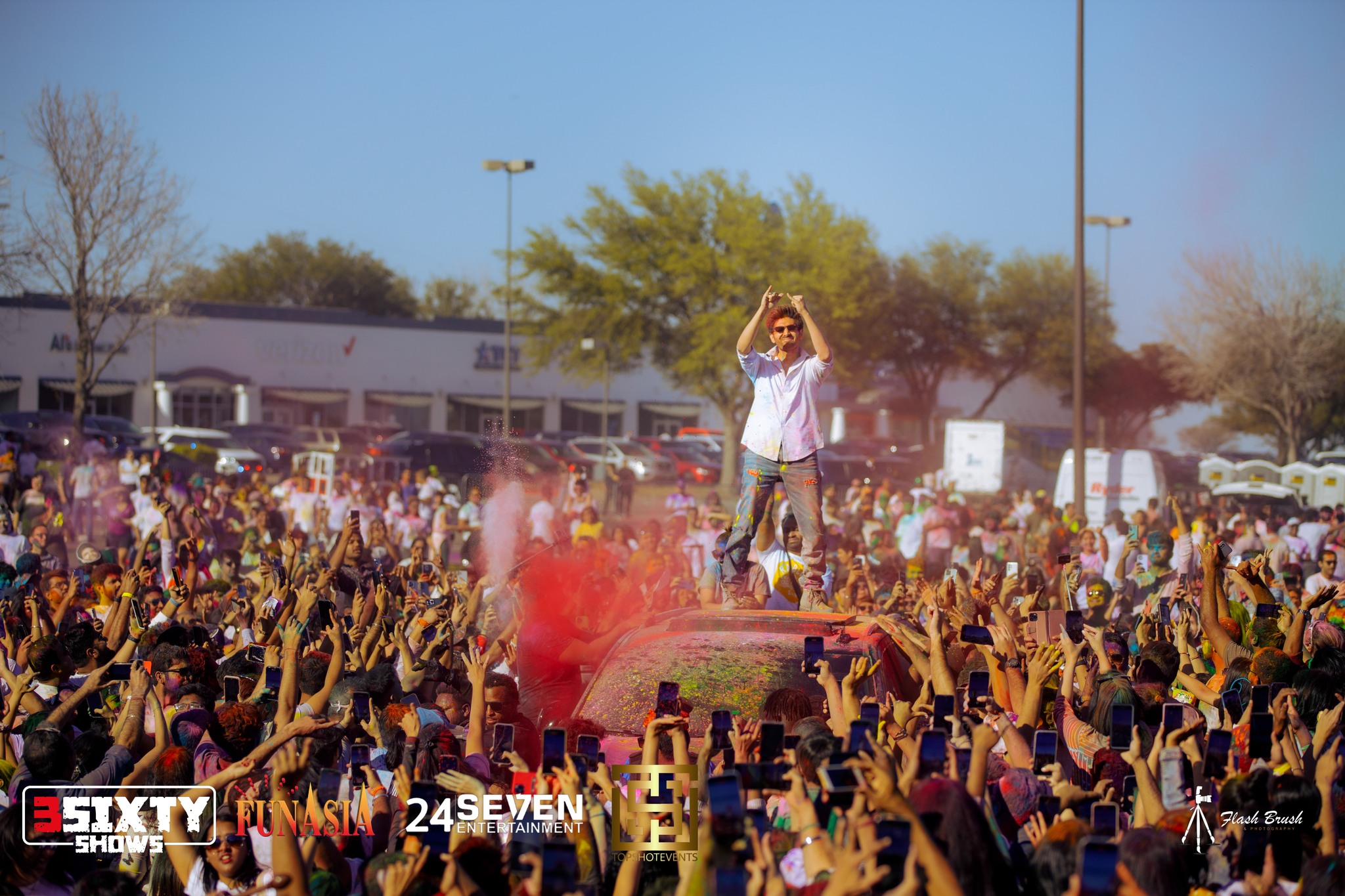 Kartik Aaryan Holi (March 4, 2023)