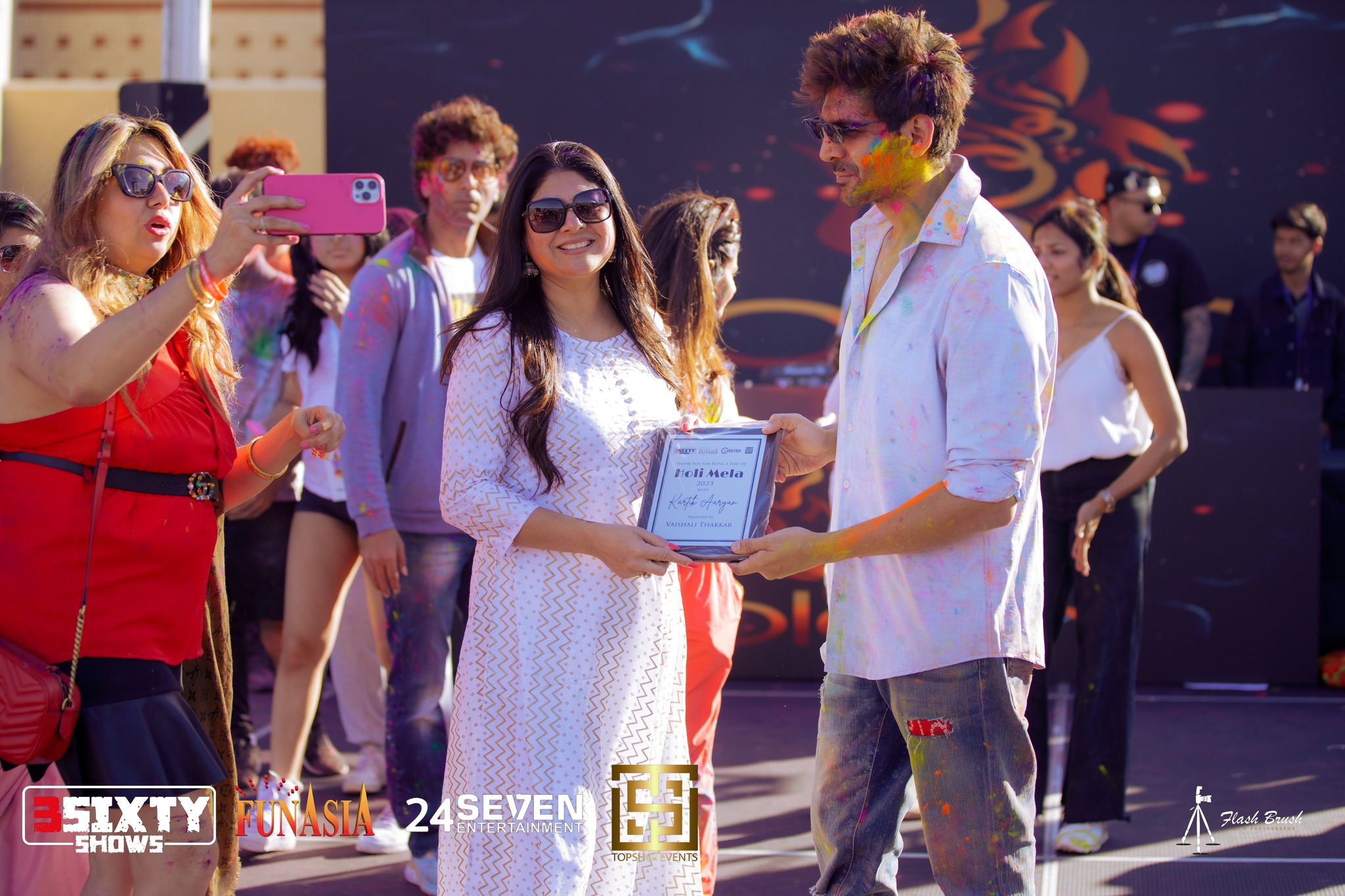 Kartik Aaryan Holi (March 4, 2023)