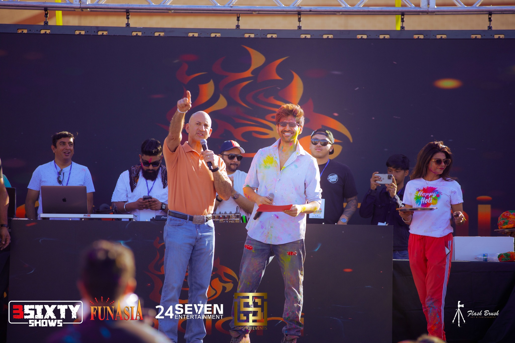 Kartik Aaryan Holi (March 4, 2023)