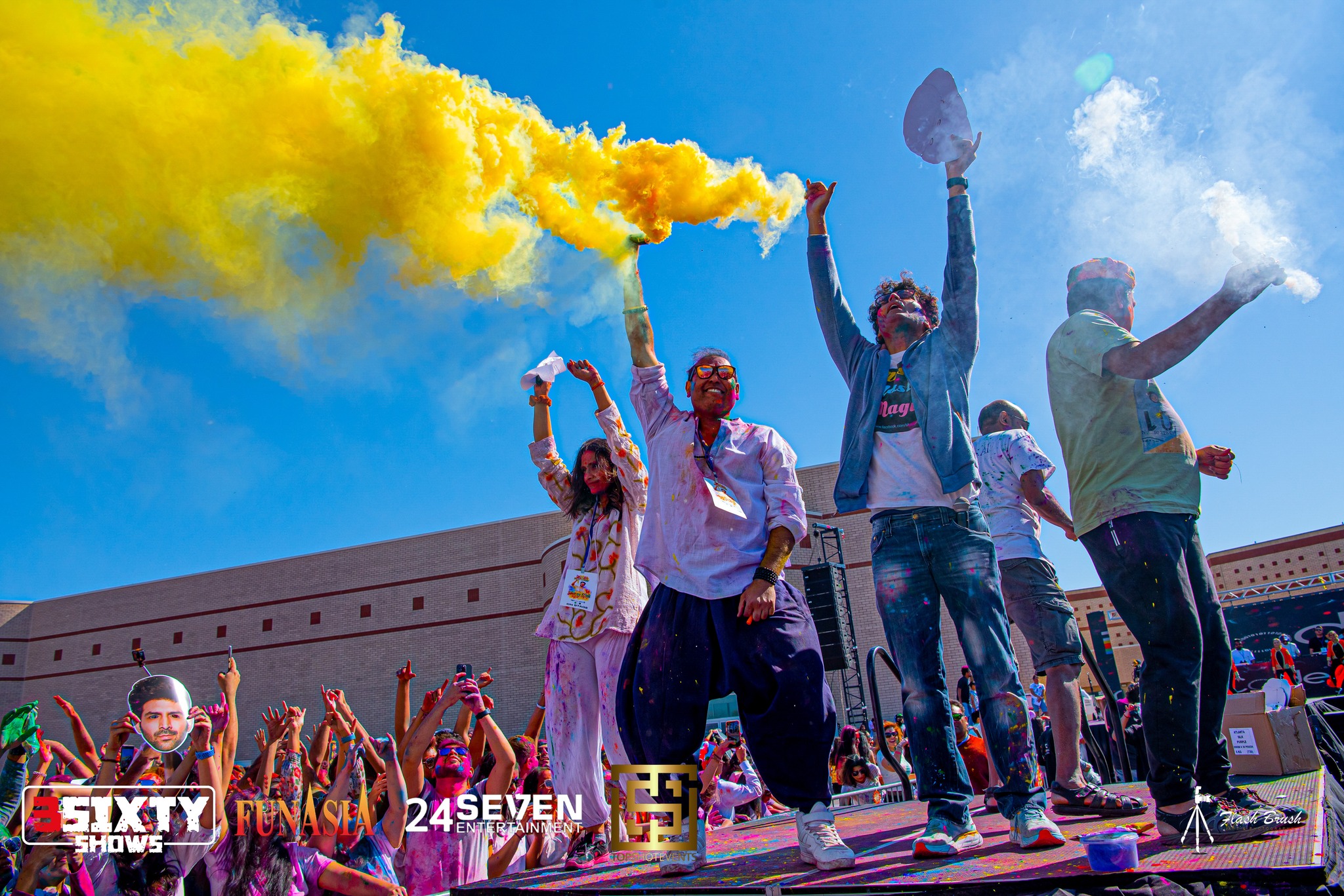 Kartik Aaryan Holi (March 4, 2023)