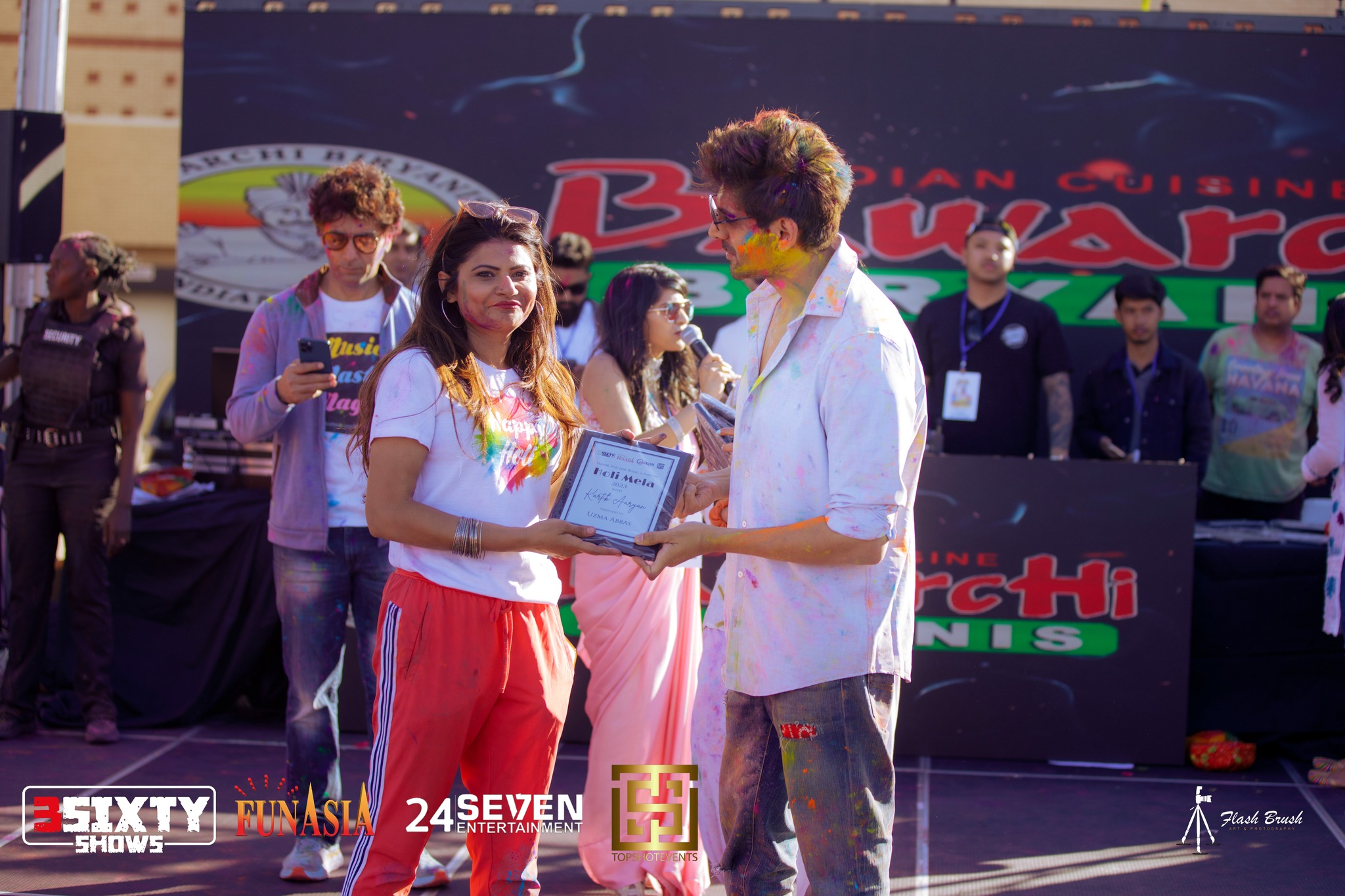 Kartik Aaryan Holi (March 4, 2023)