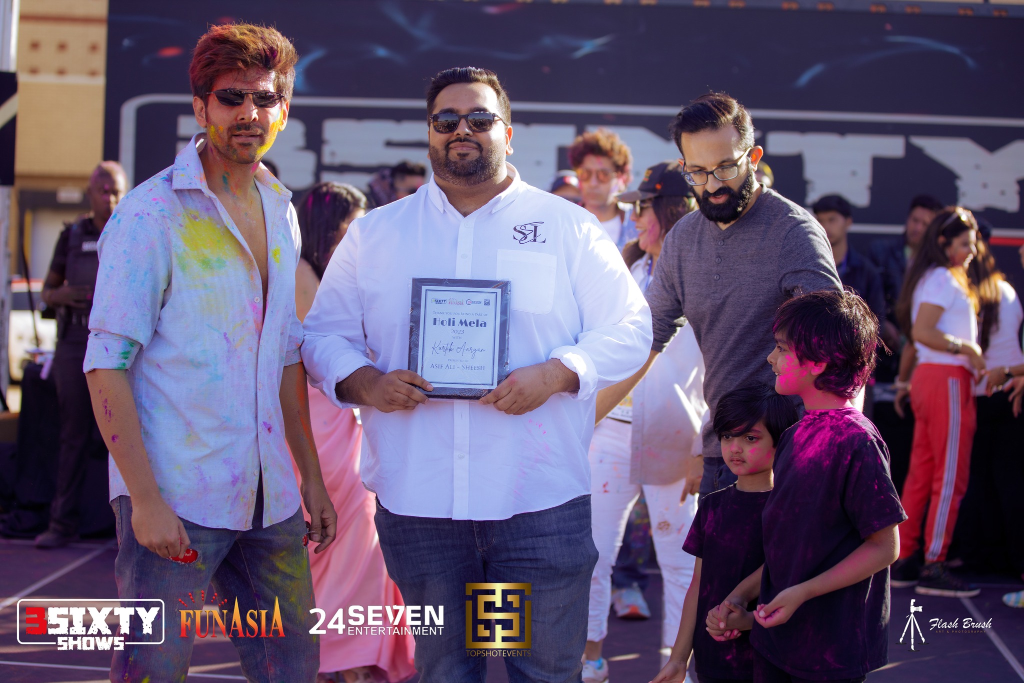 Kartik Aaryan Holi (March 4, 2023)