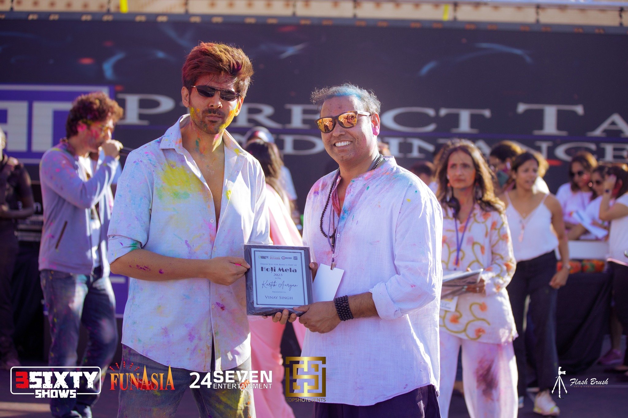 Kartik Aaryan Holi (March 4, 2023)