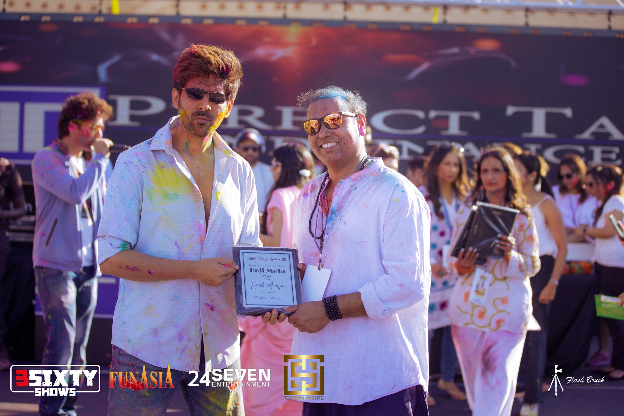 Kartik Aaryan Holi (March 4, 2023)