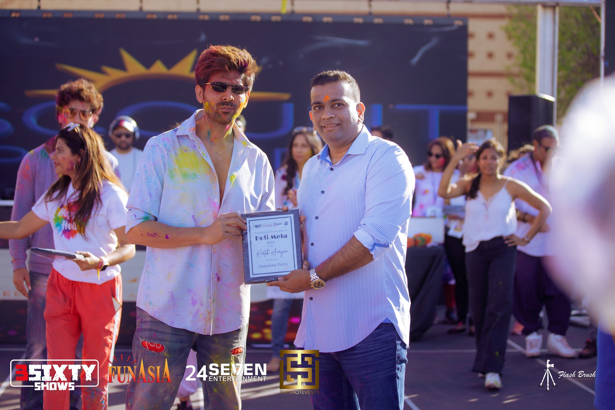 Kartik Aaryan Holi (March 4, 2023)