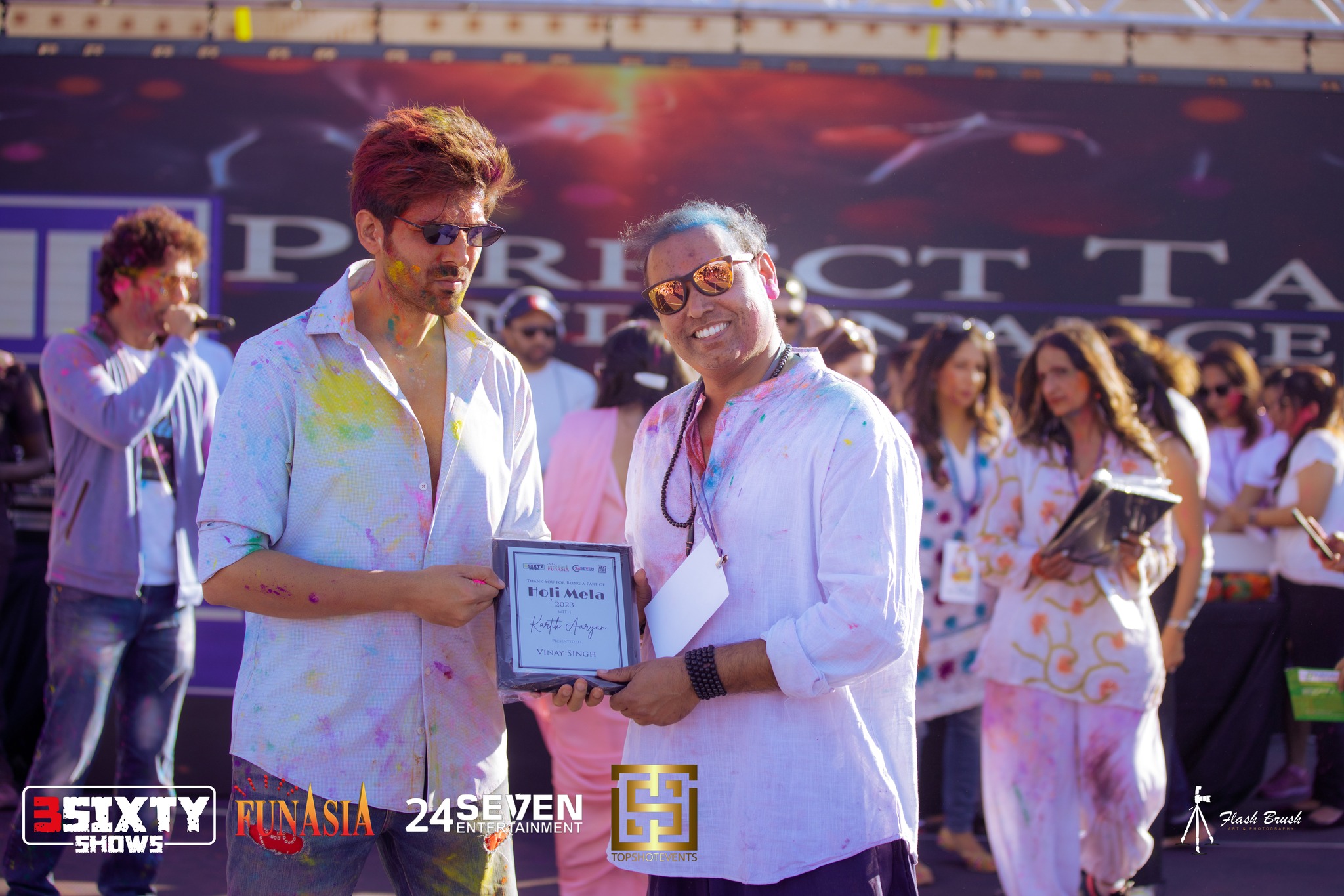 Kartik Aaryan Holi (March 4, 2023)