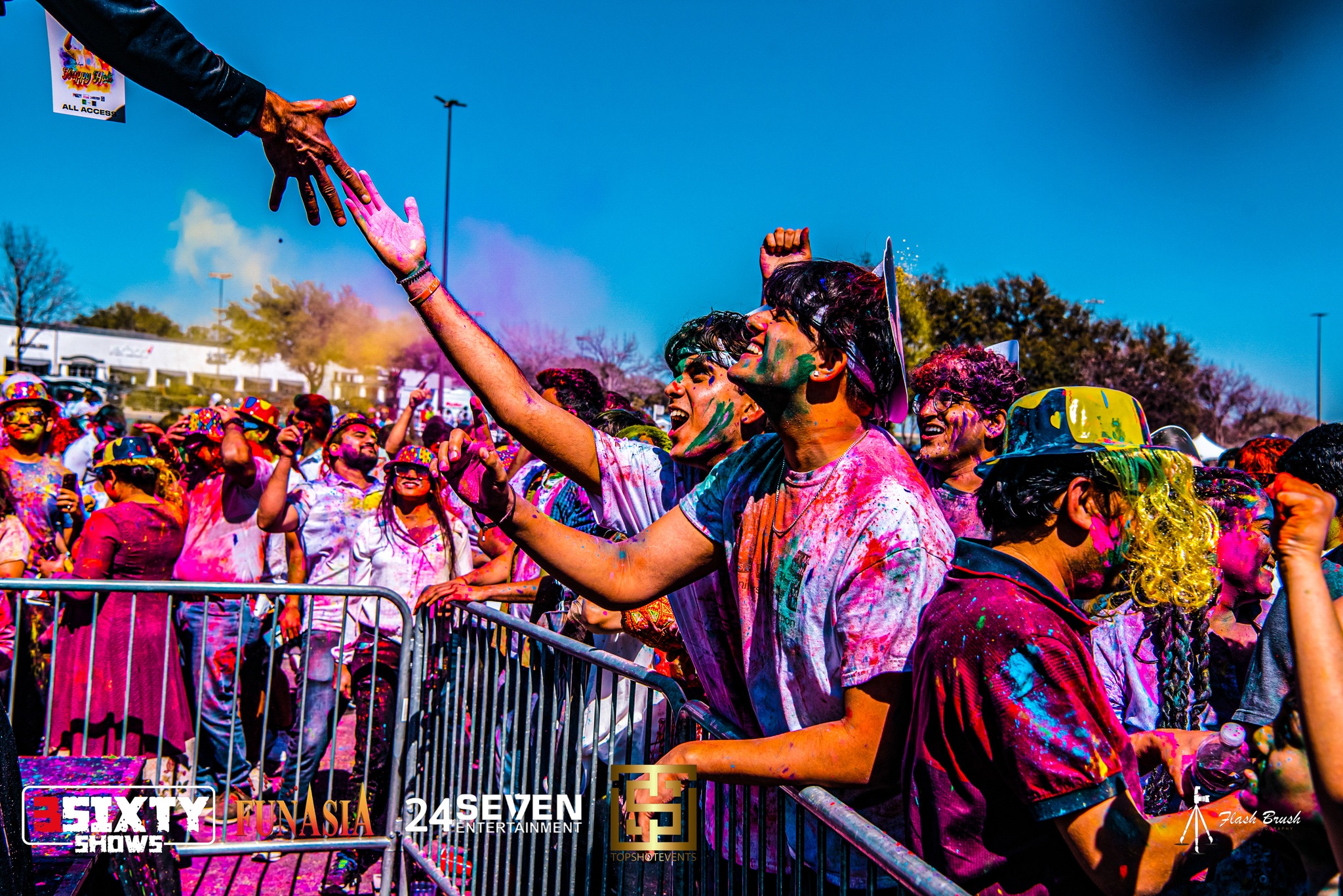Kartik Aaryan Holi (March 4, 2023)