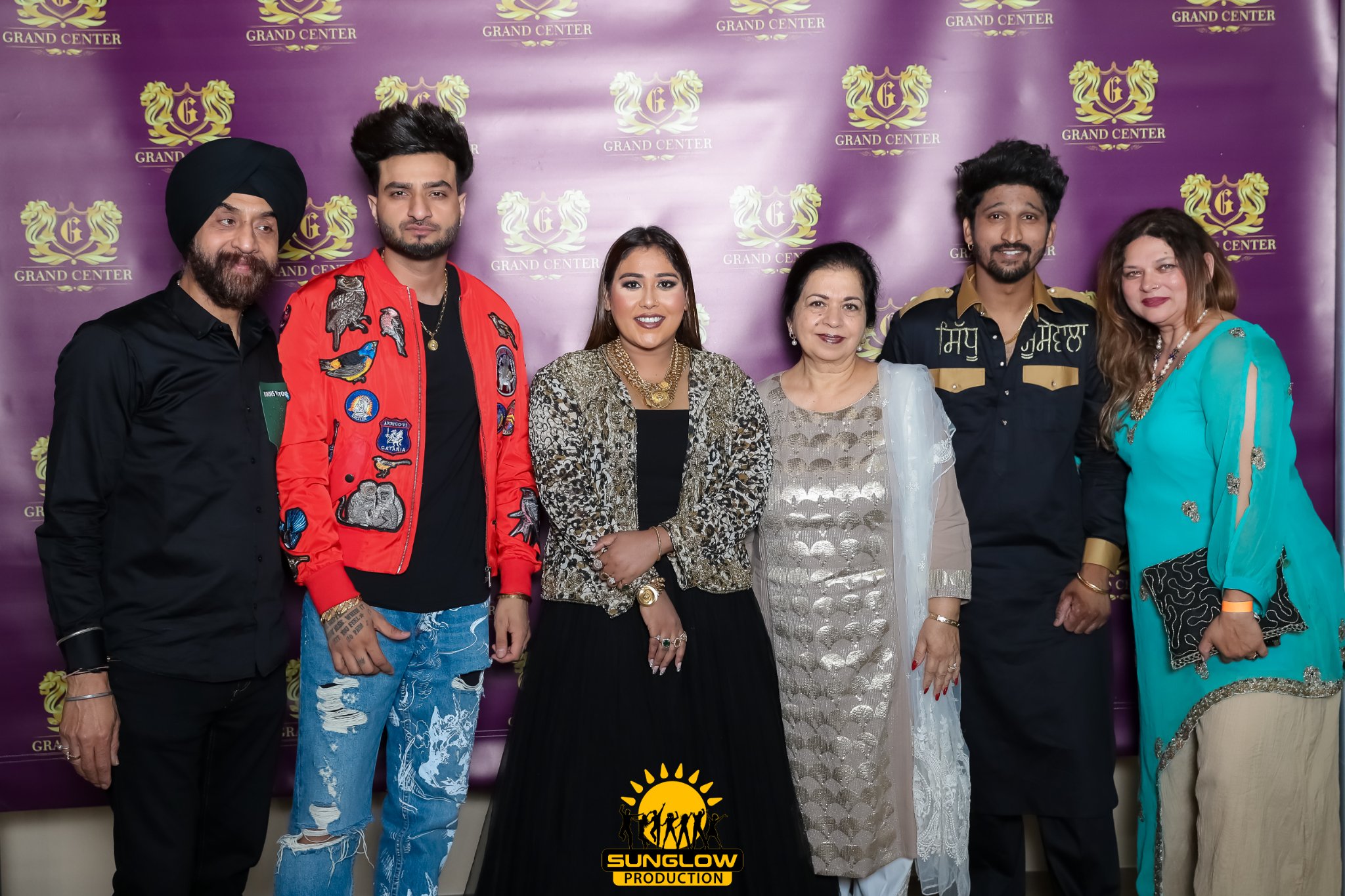 Afsana Khan Live Meet Greet