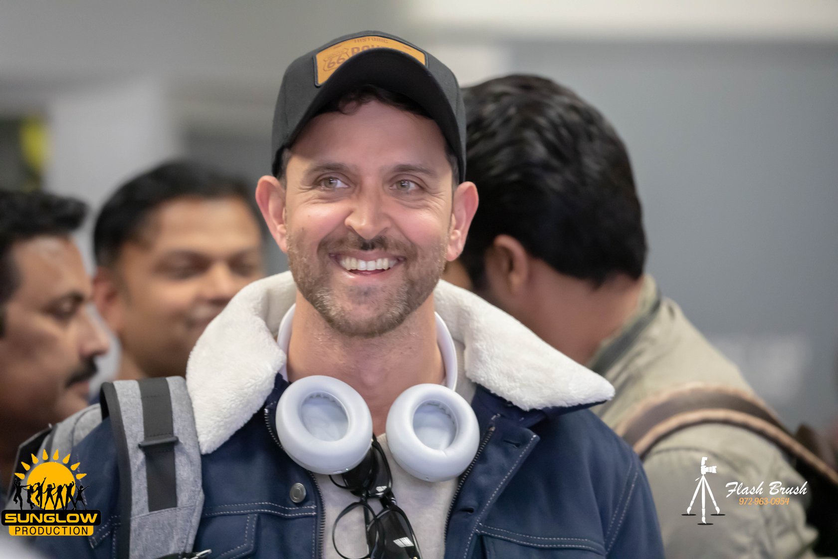 Hrithik Roshan Airport Arrival