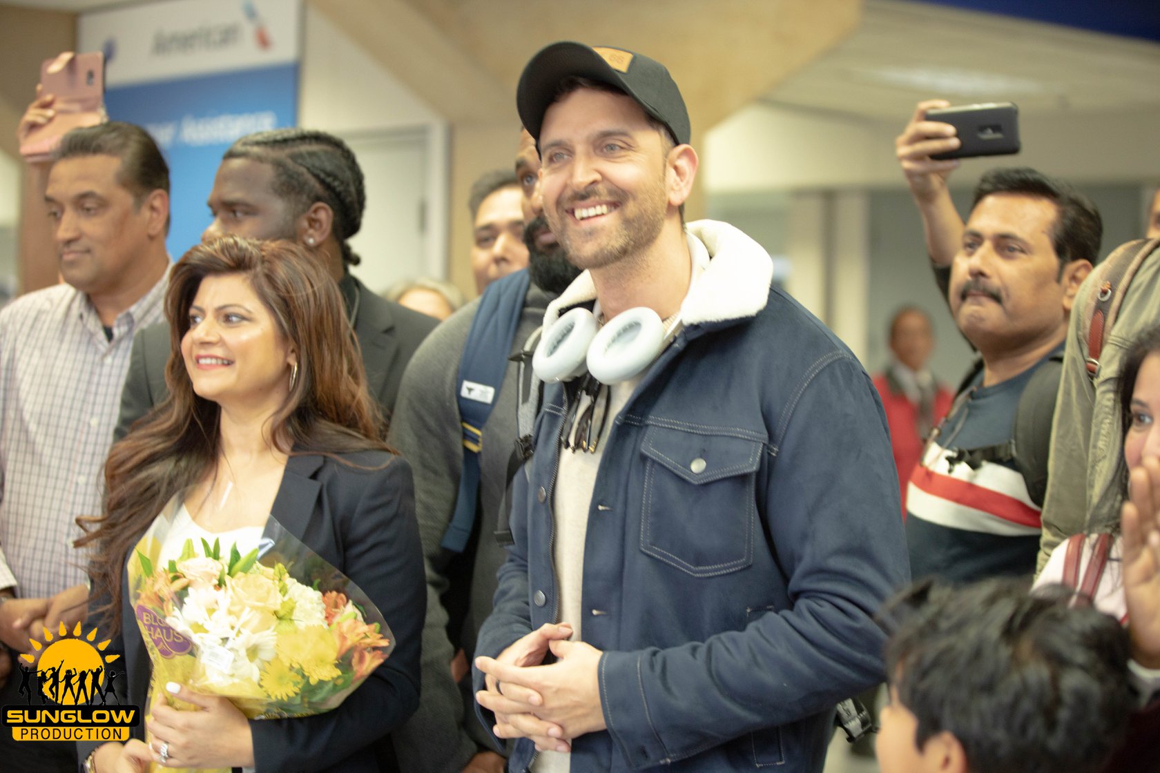 Hrithik Roshan Airport Arrival