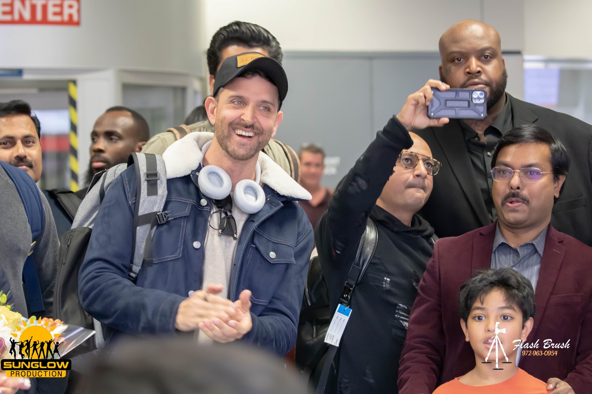 Hrithik Roshan Airport Arrival