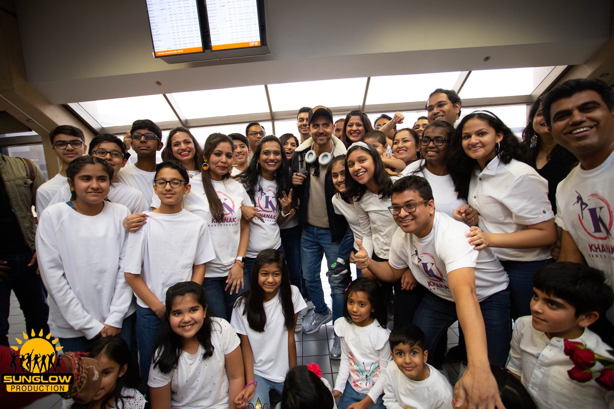 Hrithik Roshan Airport Arrival