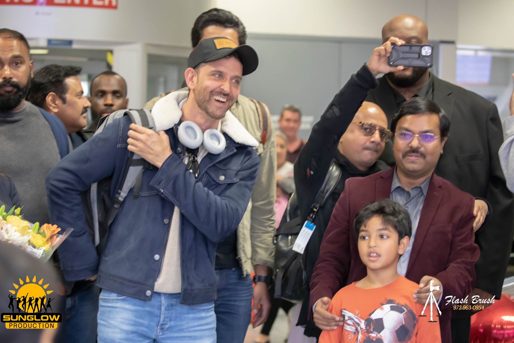 Hrithik Roshan Airport Arrival