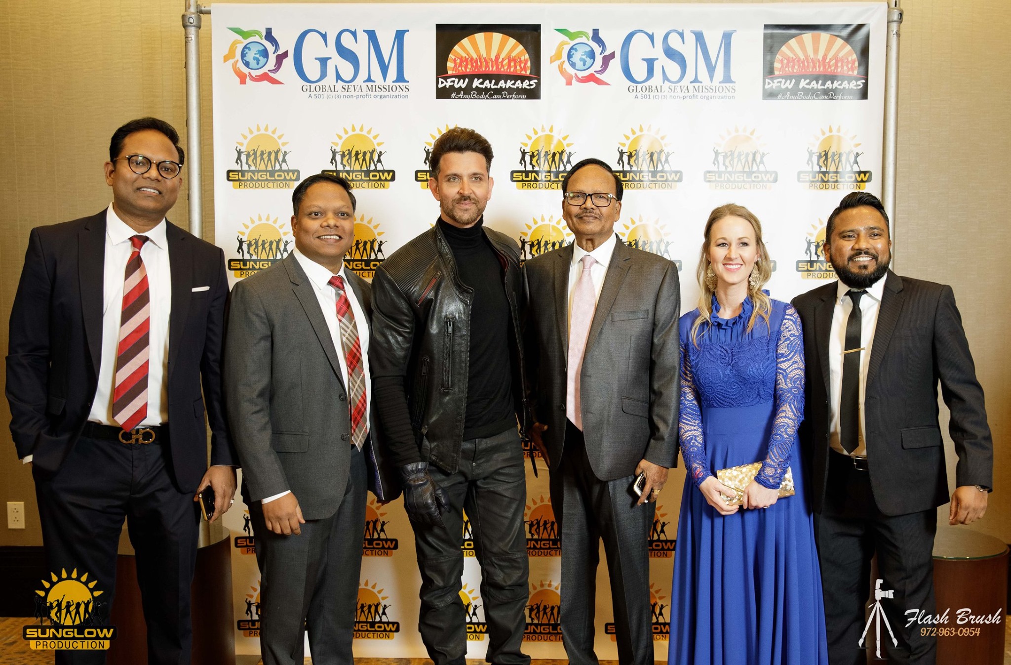 Hrithik Roshan Meet & Greet Pictures