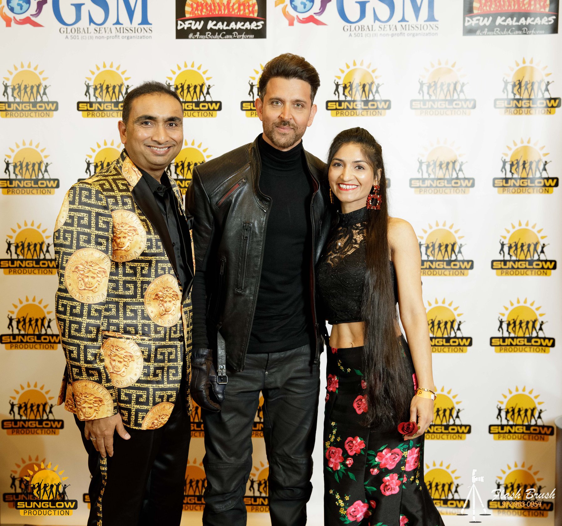 Hrithik Roshan Meet & Greet Pictures