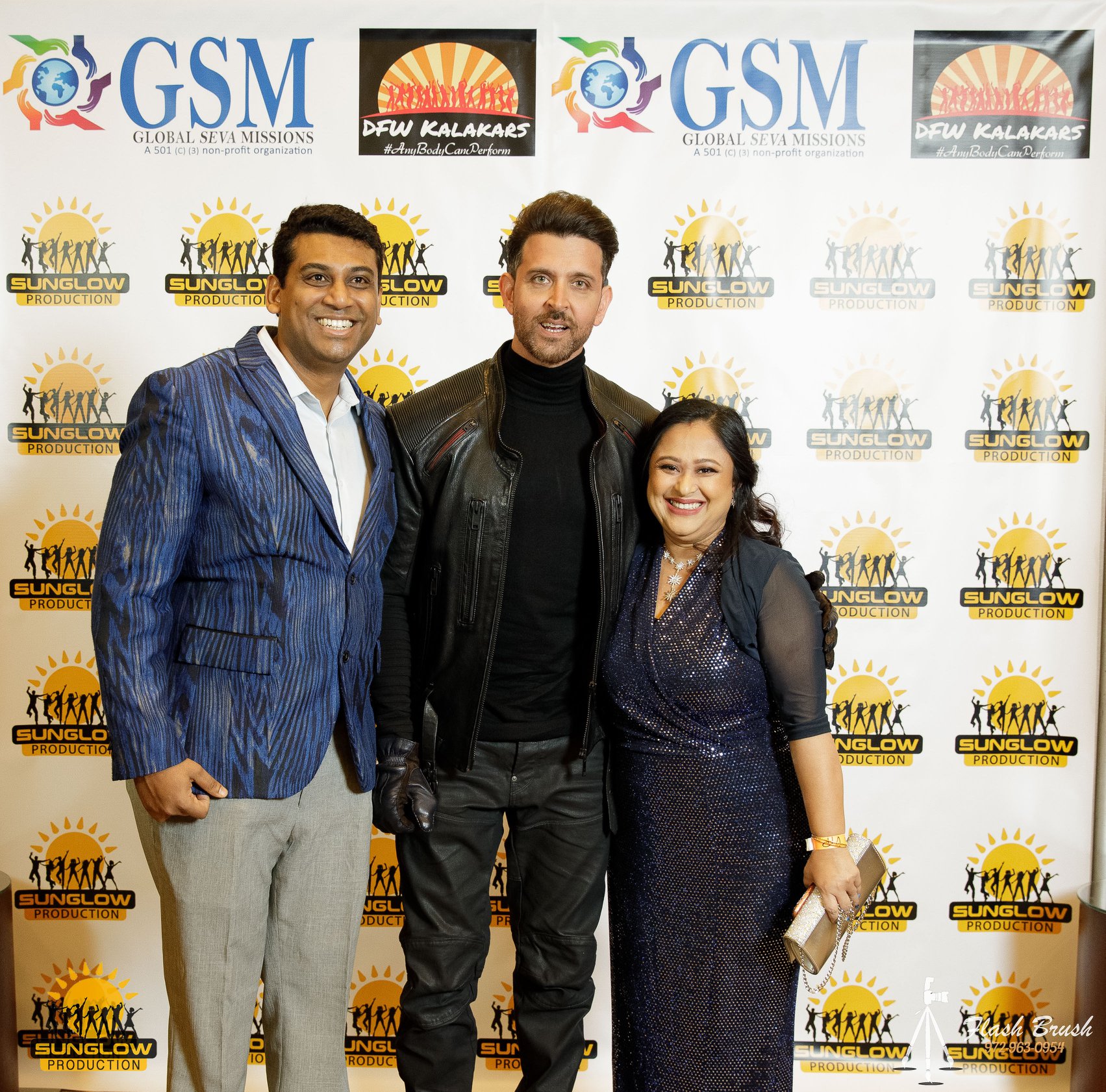 Hrithik Roshan Meet & Greet Pictures