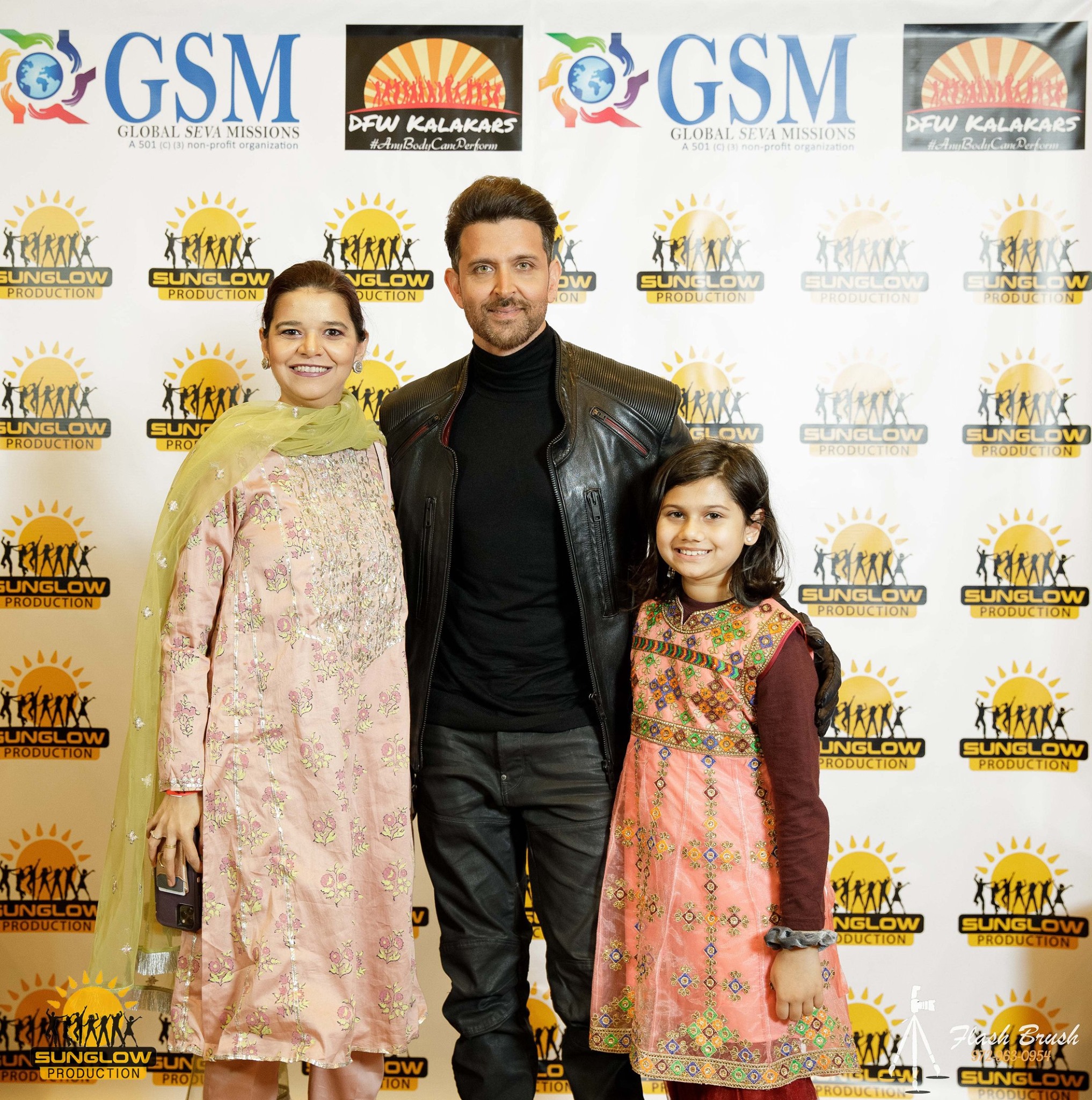 Hrithik Roshan Meet & Greet Pictures