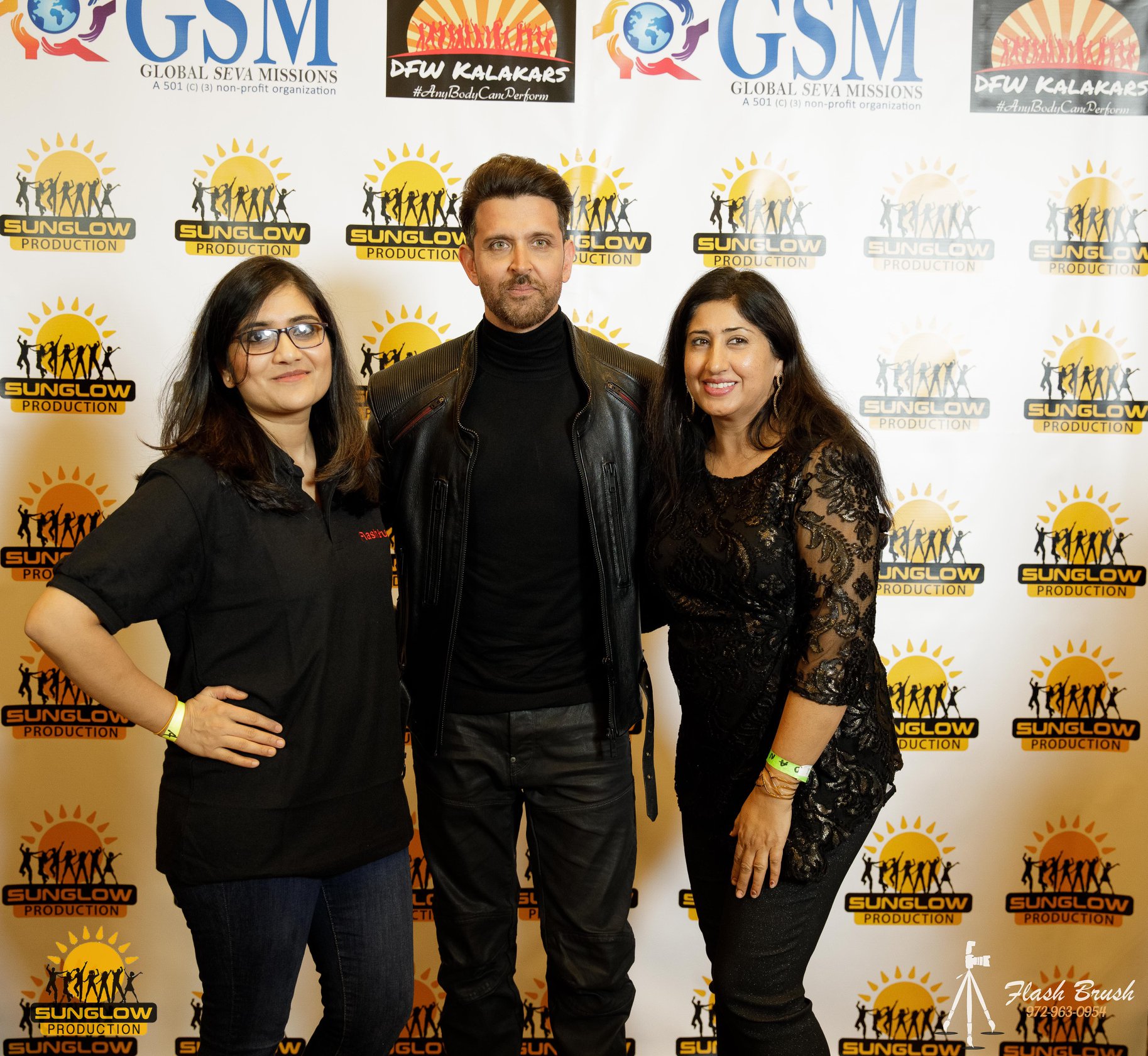 Hrithik Roshan Meet & Greet Pictures