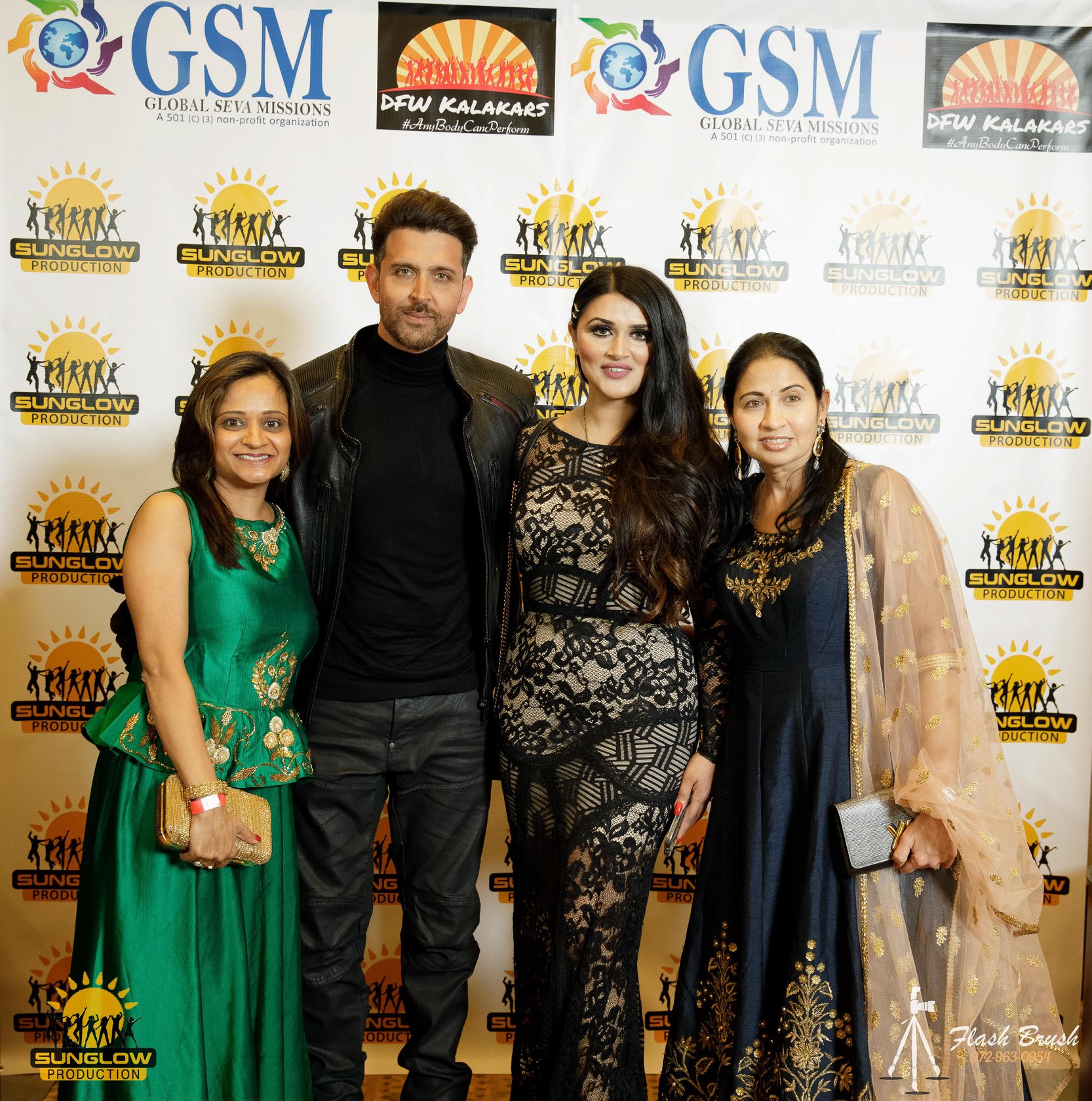 Hrithik Roshan Meet & Greet Pictures