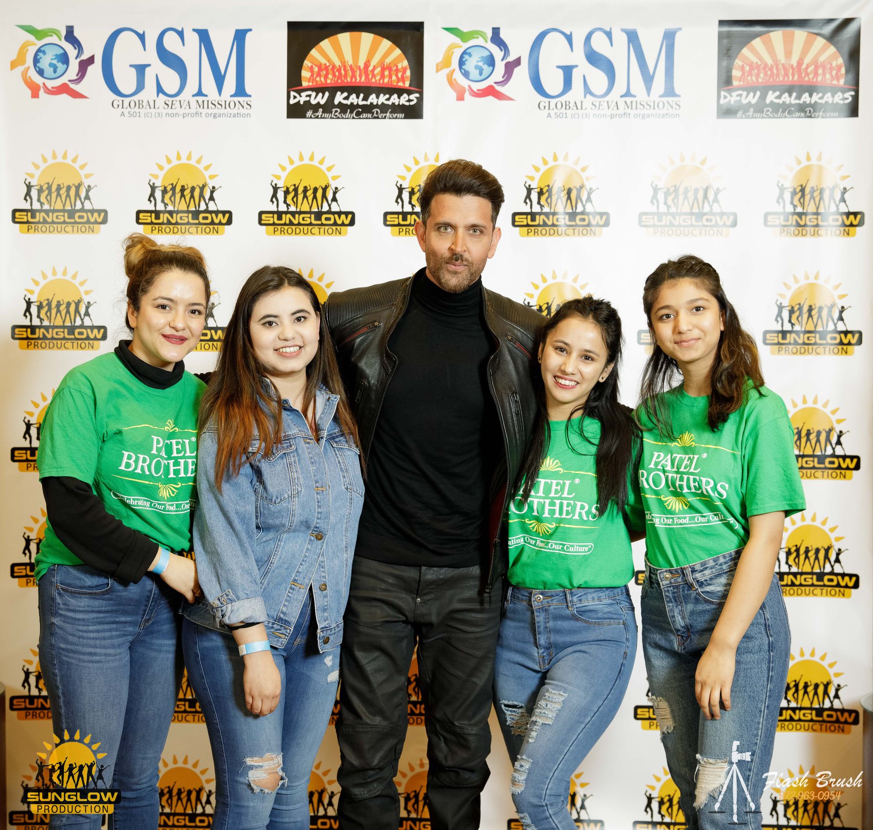 Hrithik Roshan Meet & Greet Pictures