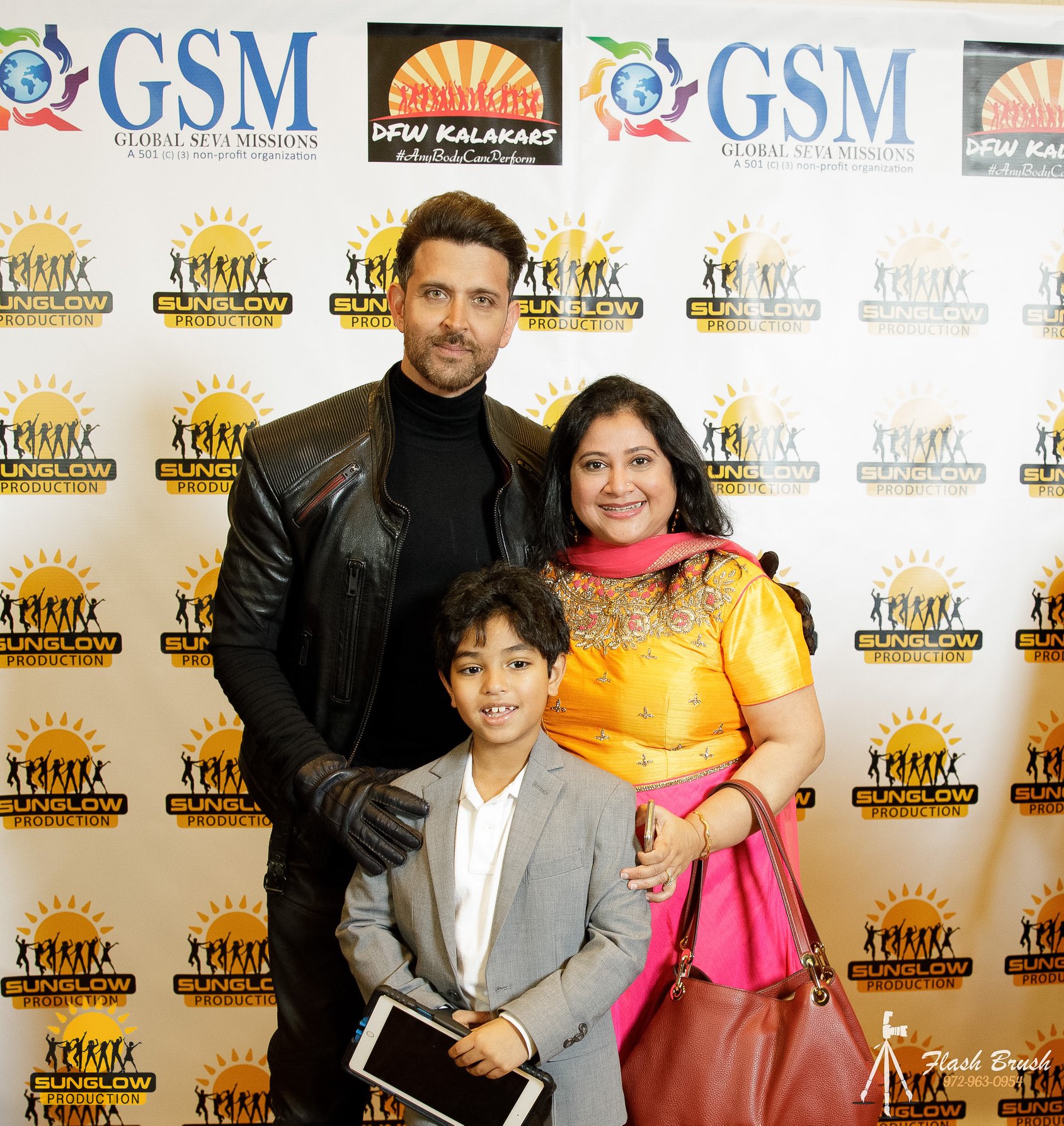 Hrithik Roshan Meet & Greet Pictures