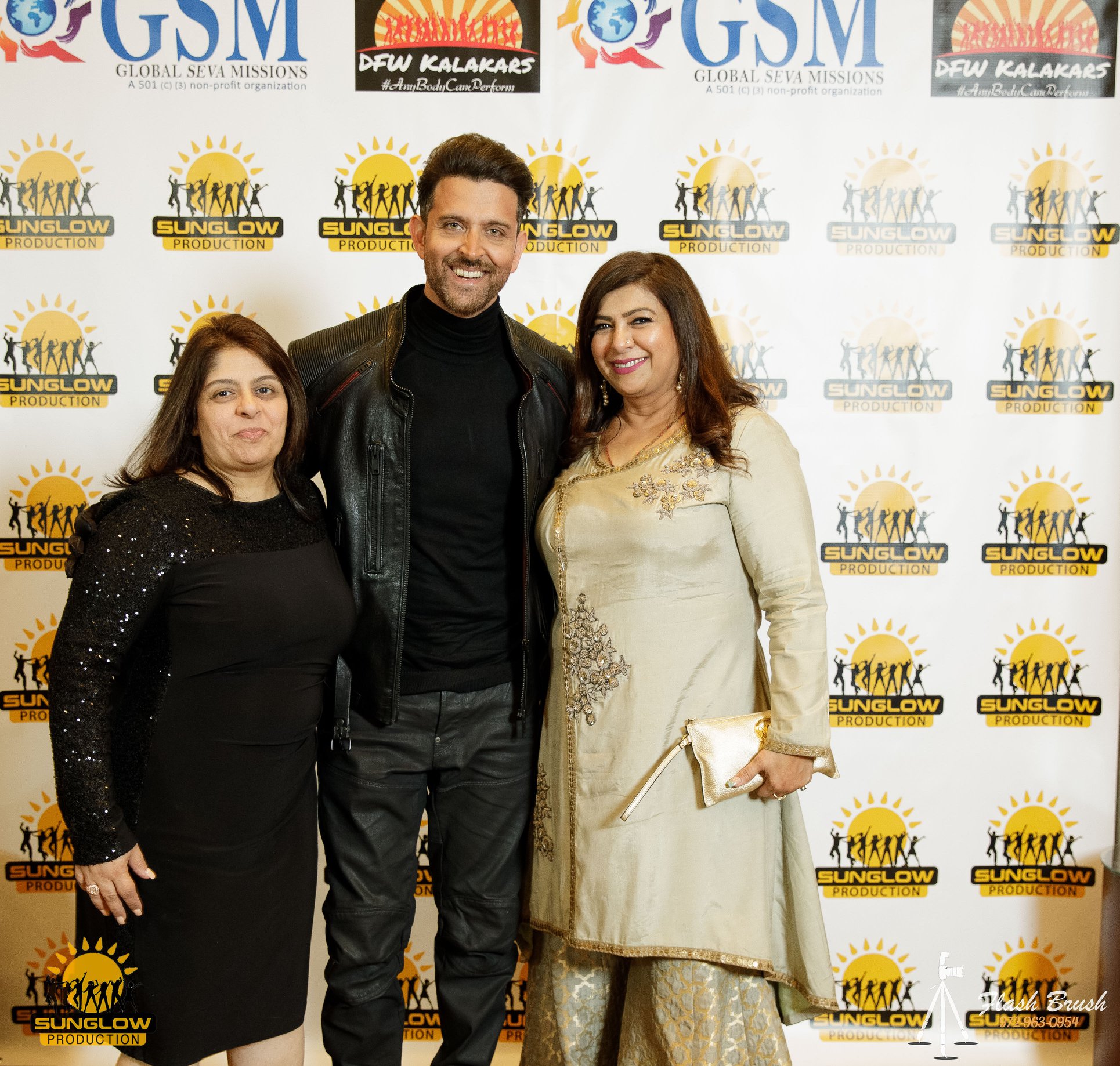 Hrithik Roshan Meet & Greet Pictures