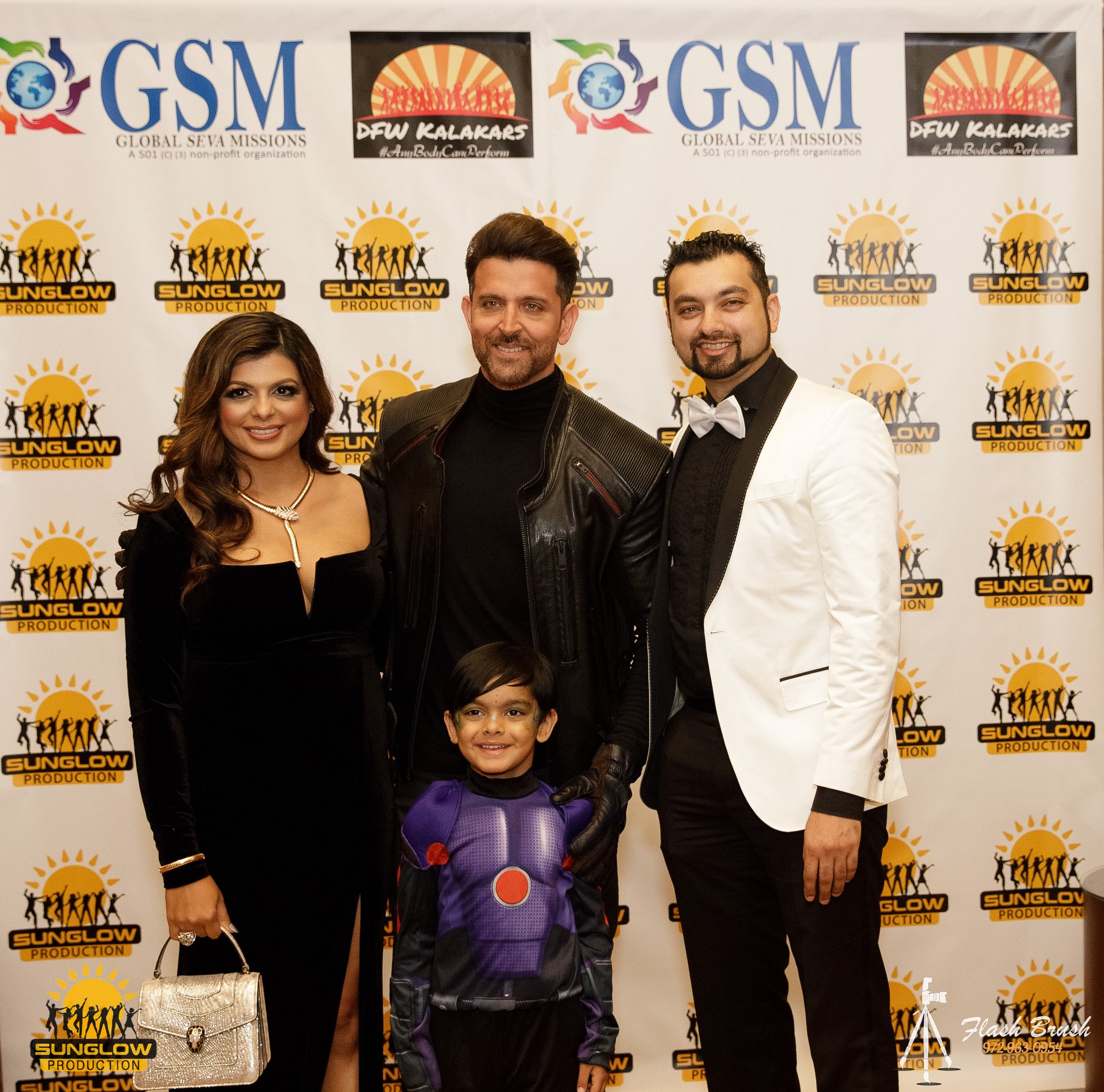 Hrithik Roshan Meet & Greet Pictures